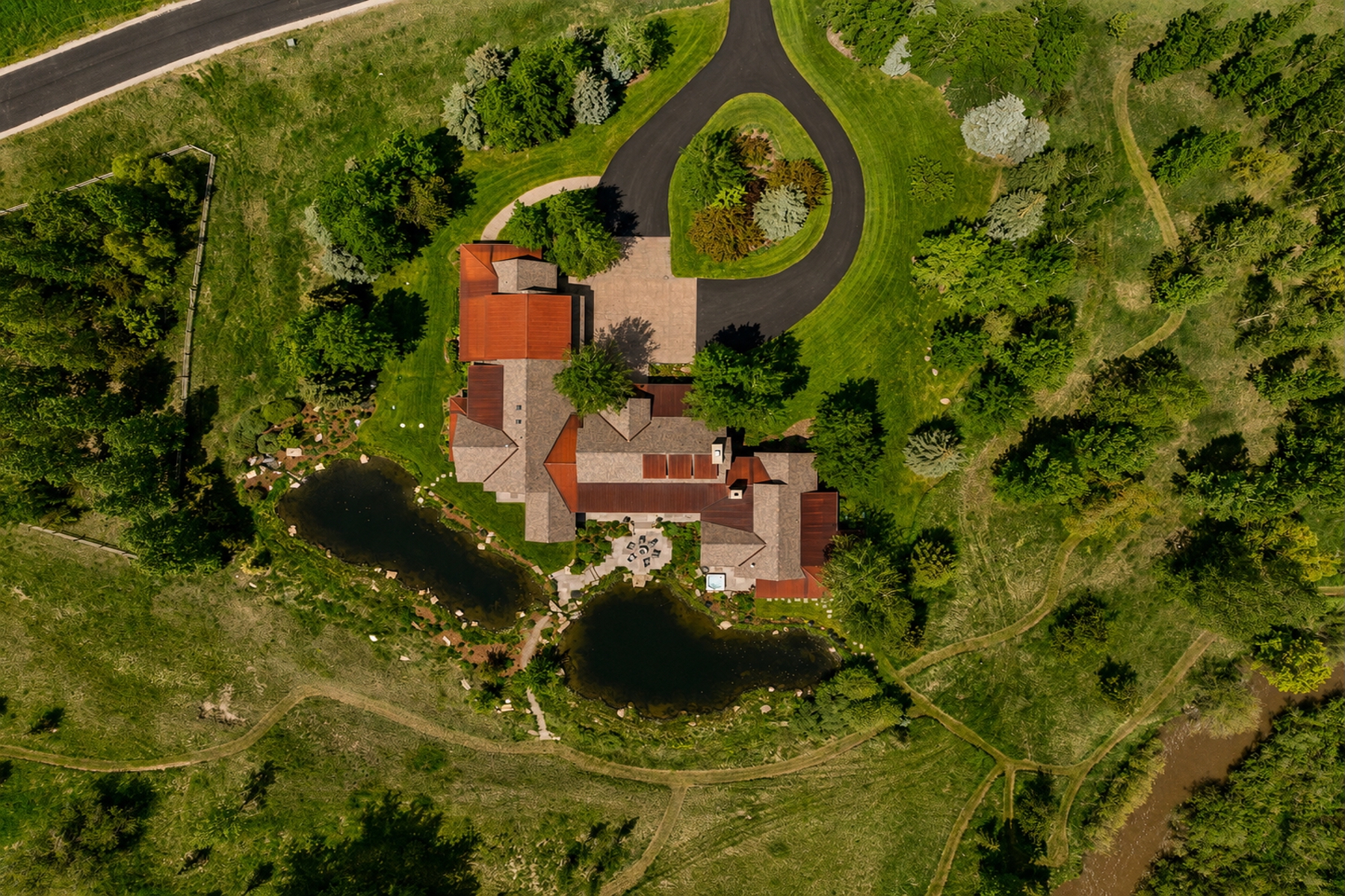 100 Farm View Lane
