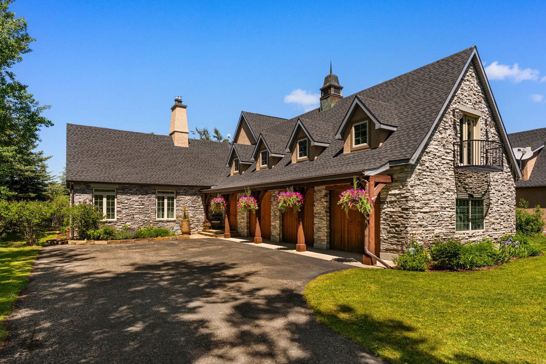 11 Kean Drive