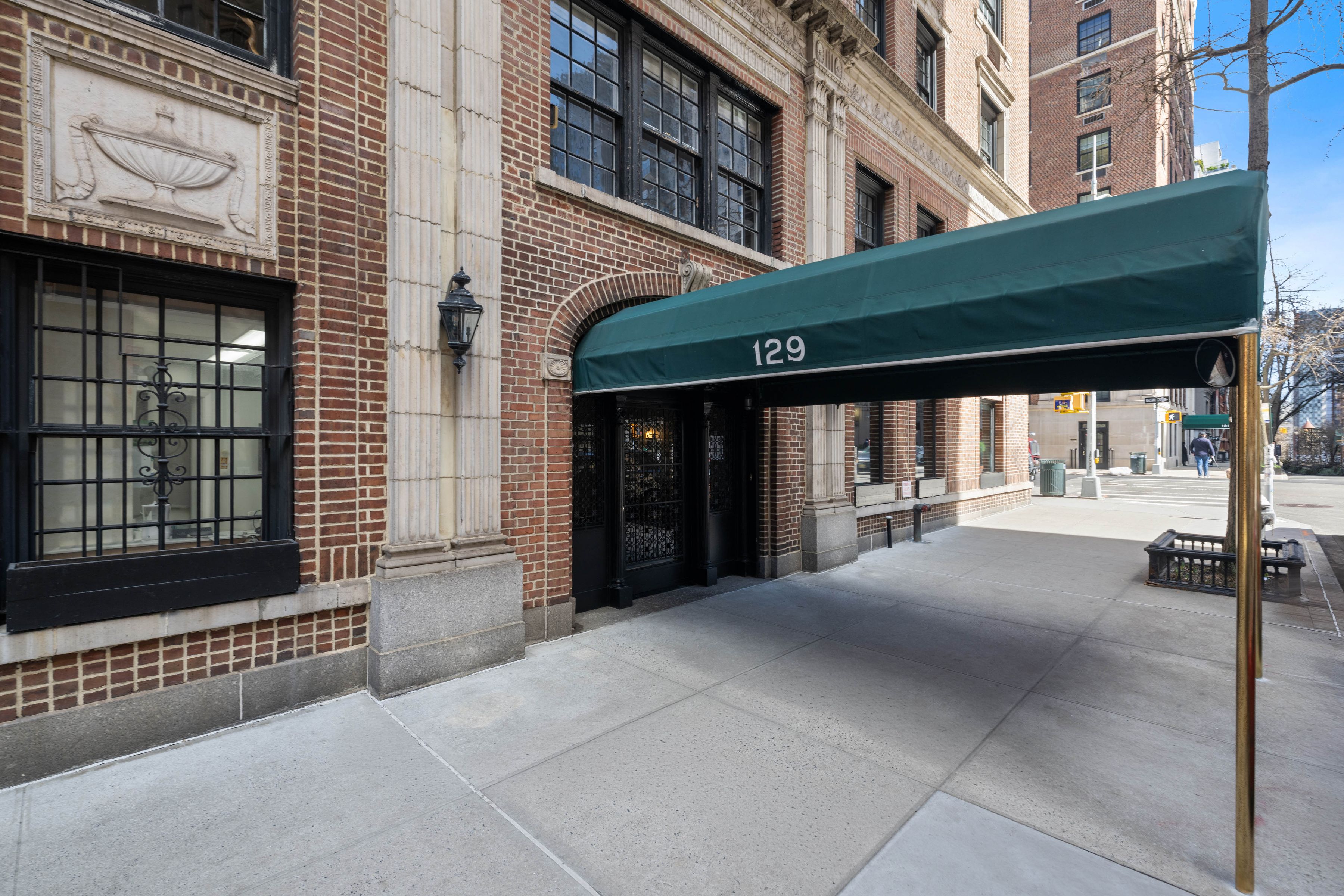 129 East 69th Street 2/3A