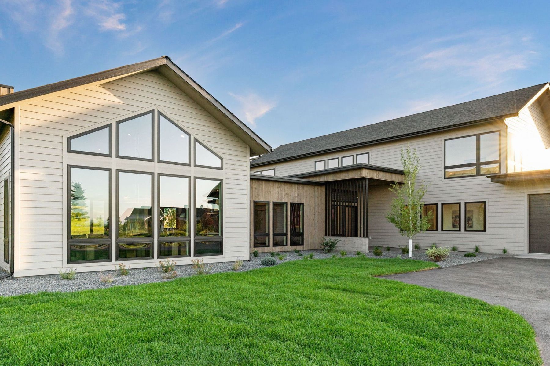 336 Clancy Way