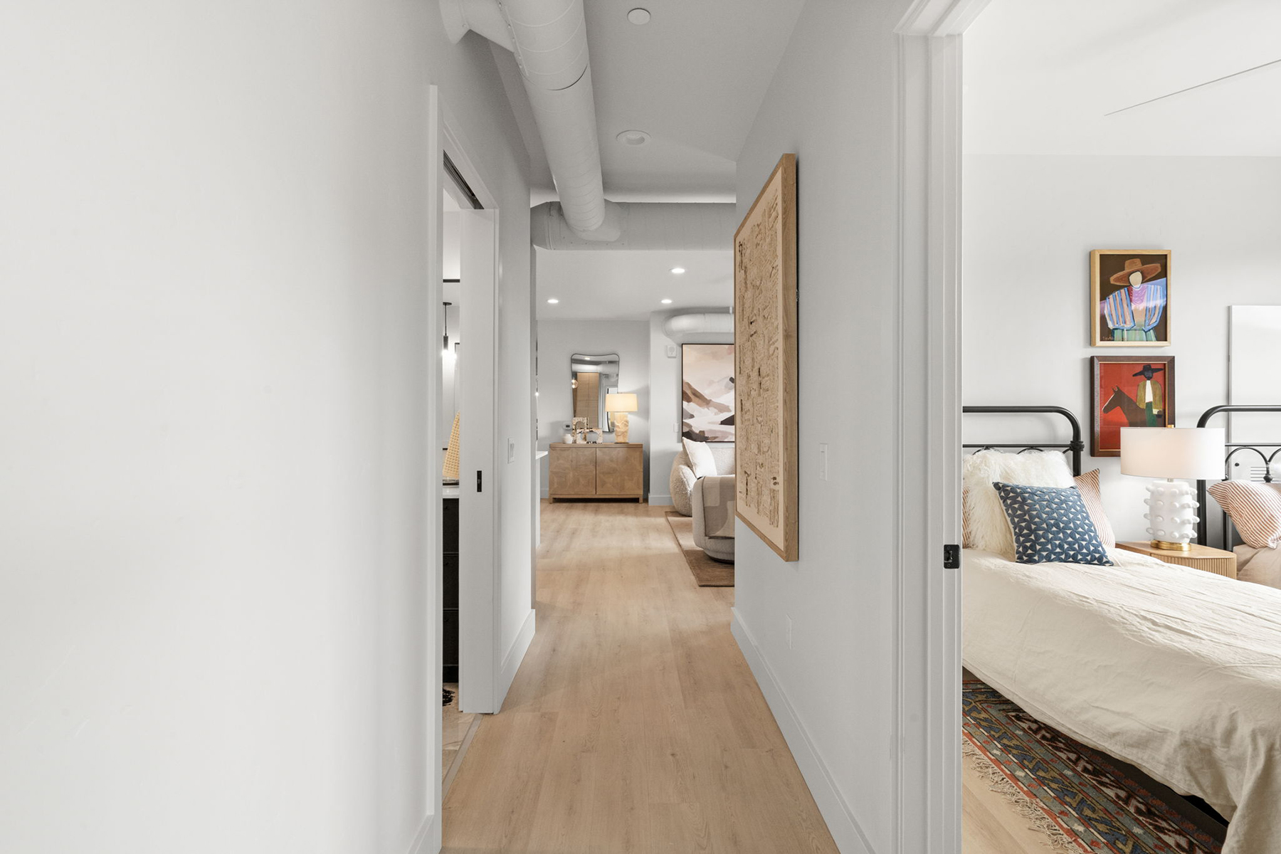 211 Town Center Avenue , 2F