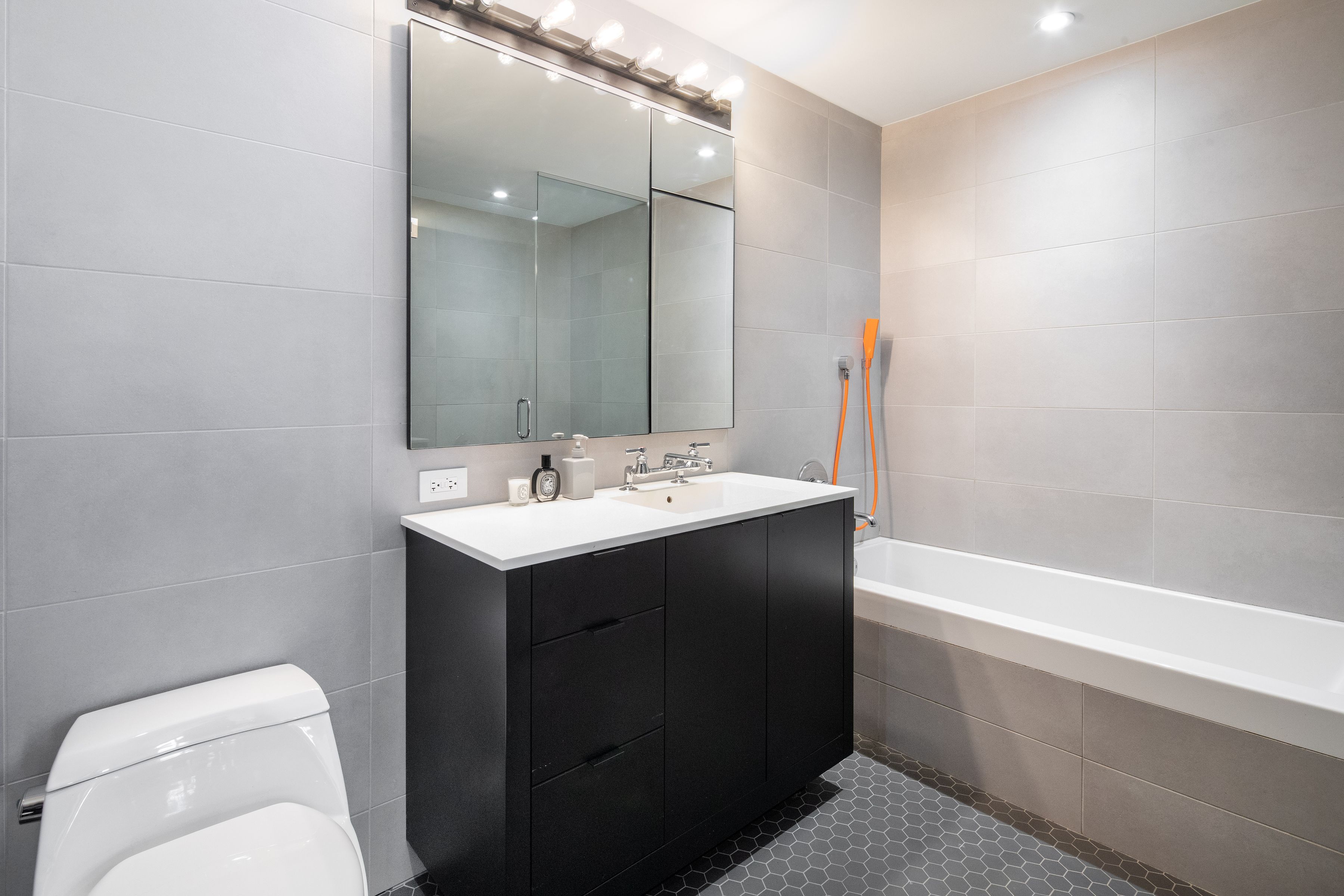 540 West 28th Street 5B