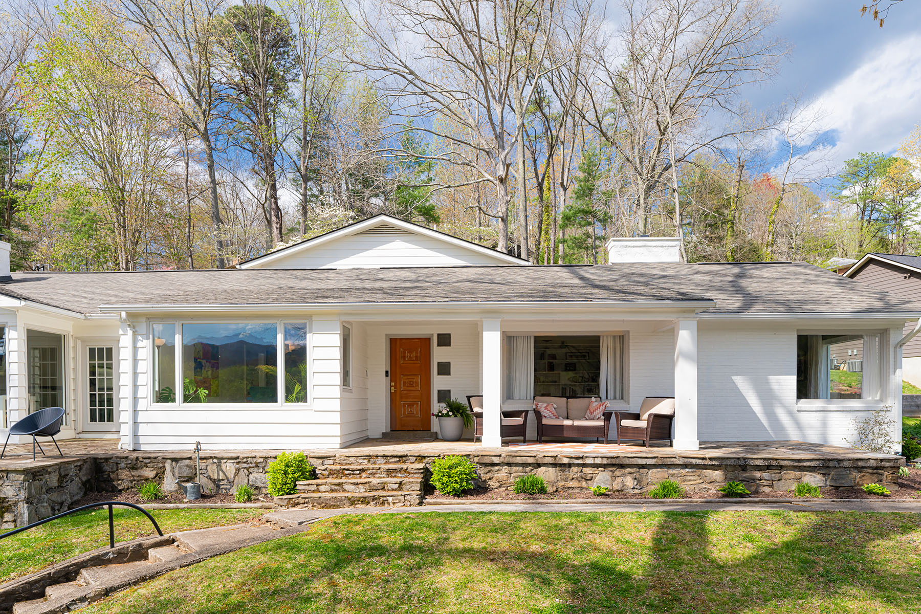 153 Greenview Drive
