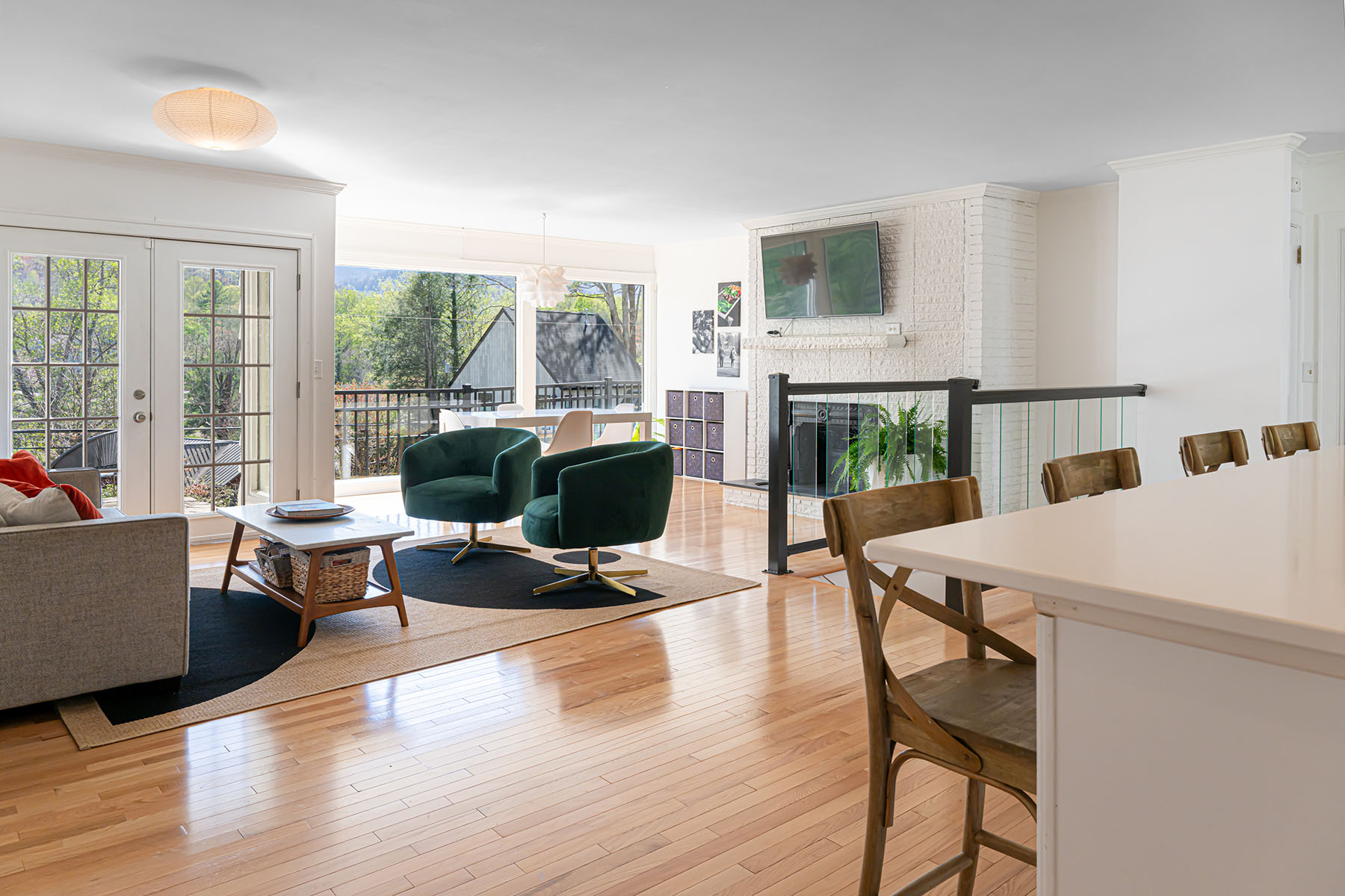 153 Greenview Drive