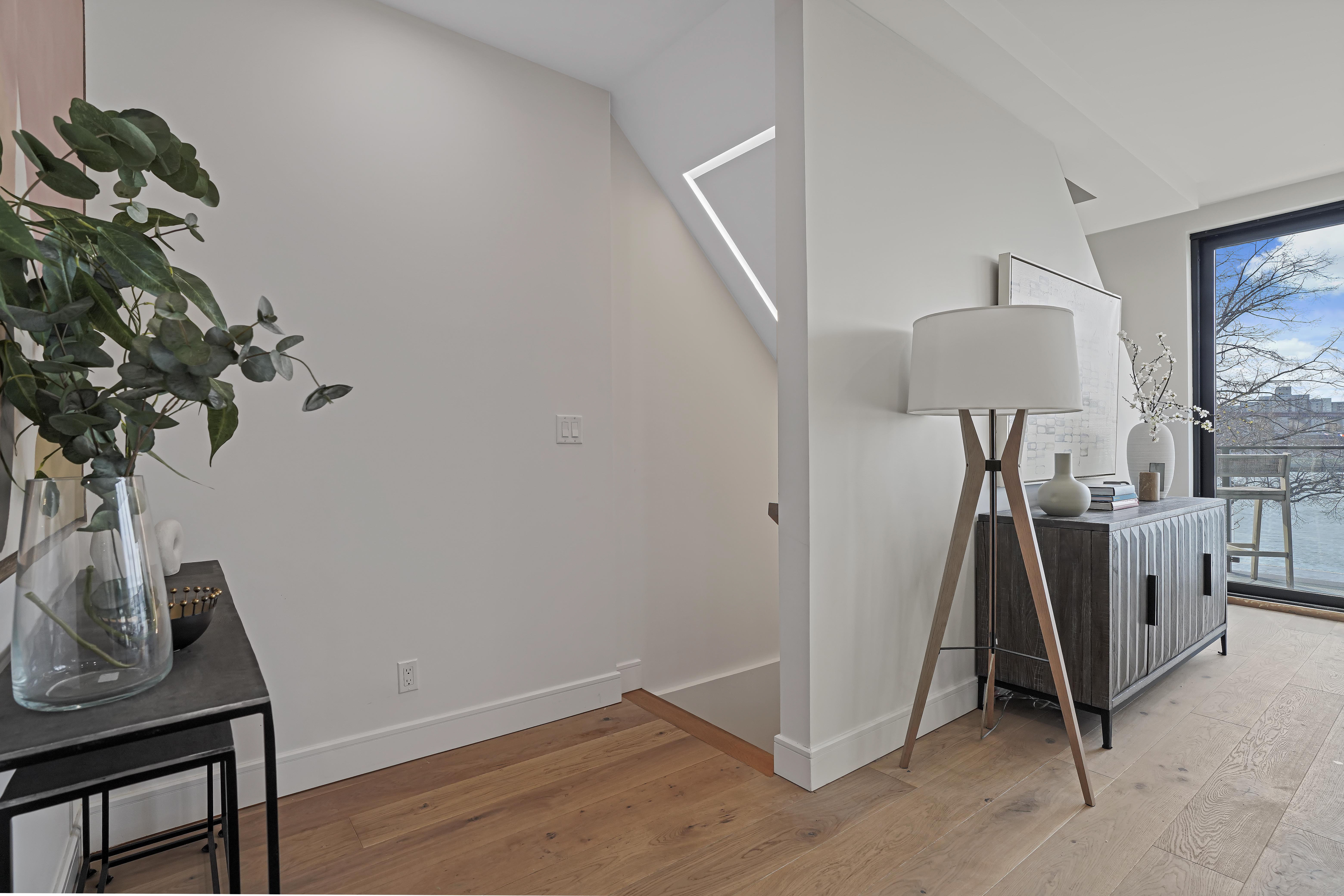 21-31 Shore Blvd. 3b