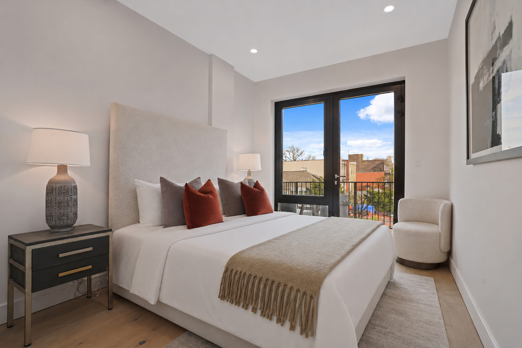 21-31 Shore Blvd. 3b