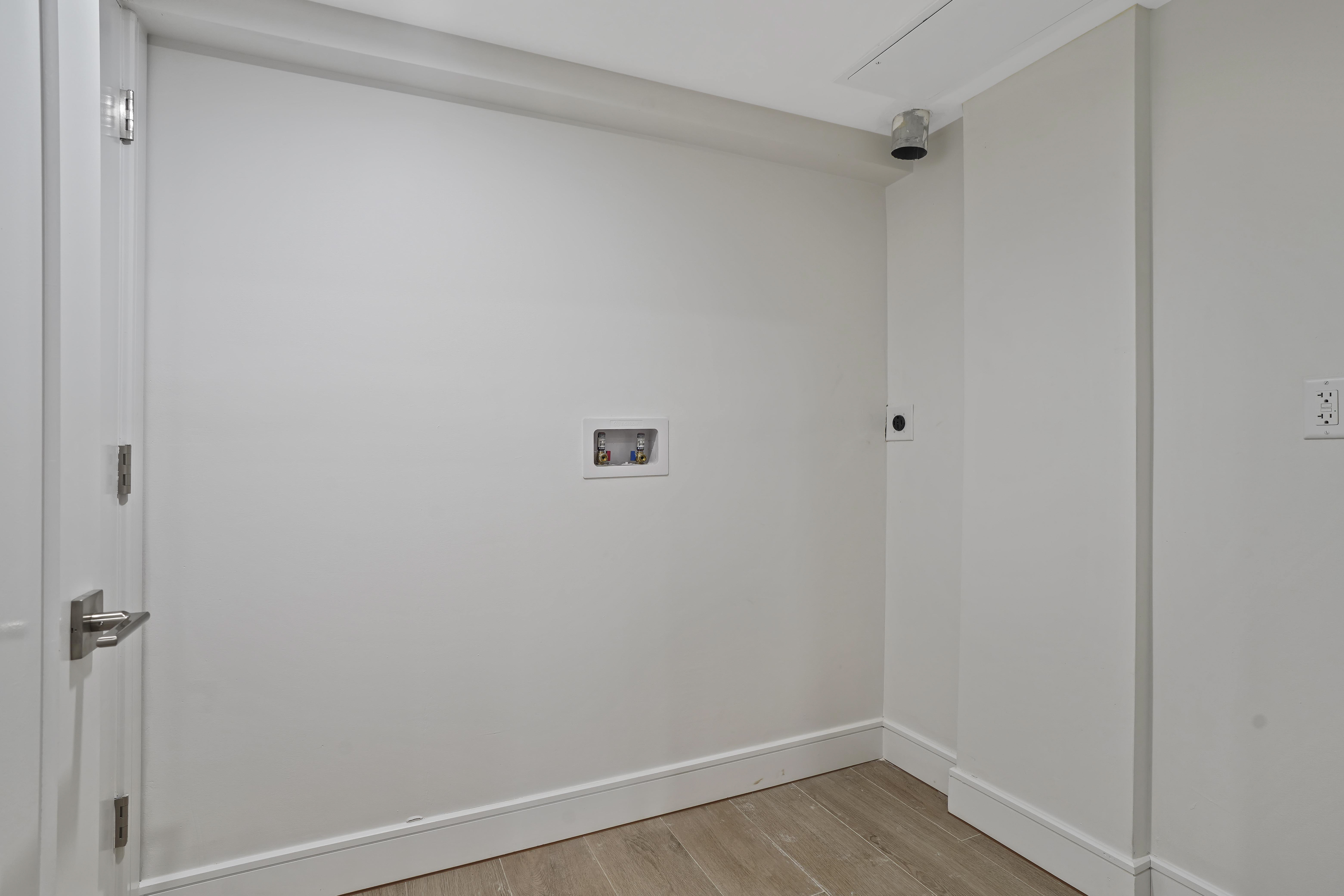21-31 Shore Blvd. 1b