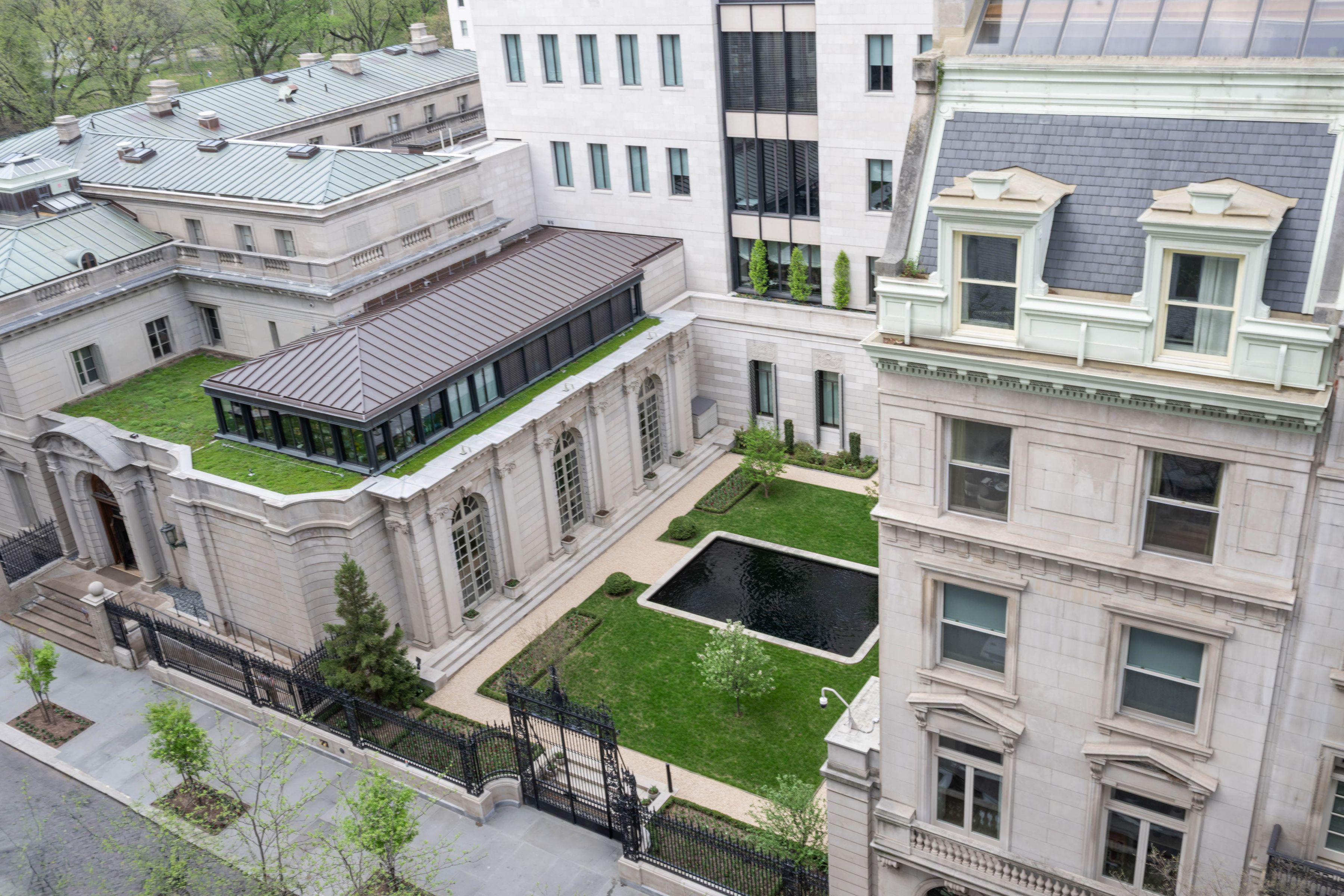 10 East 70th Street 10D