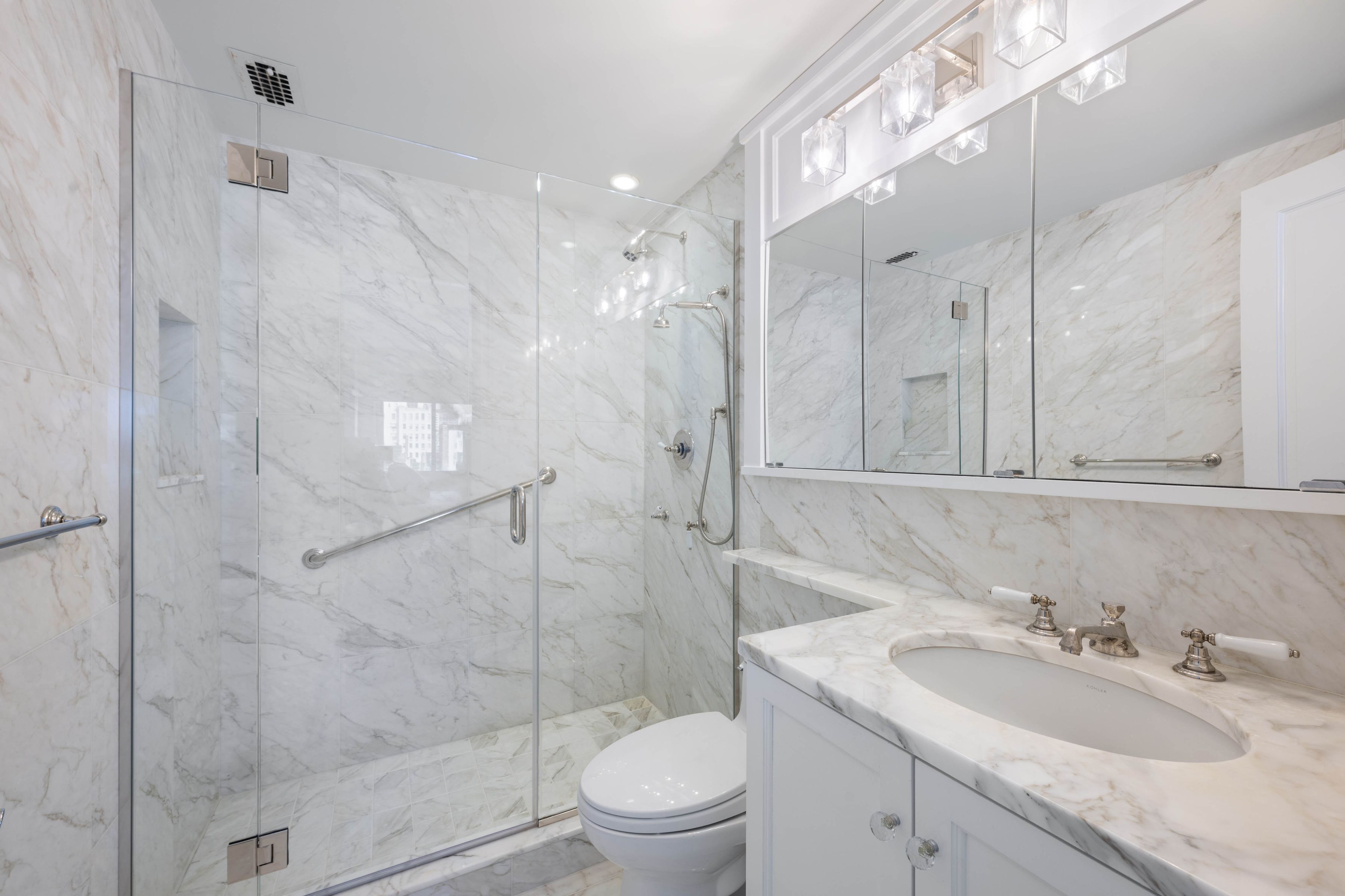 10 East 70th Street 10D