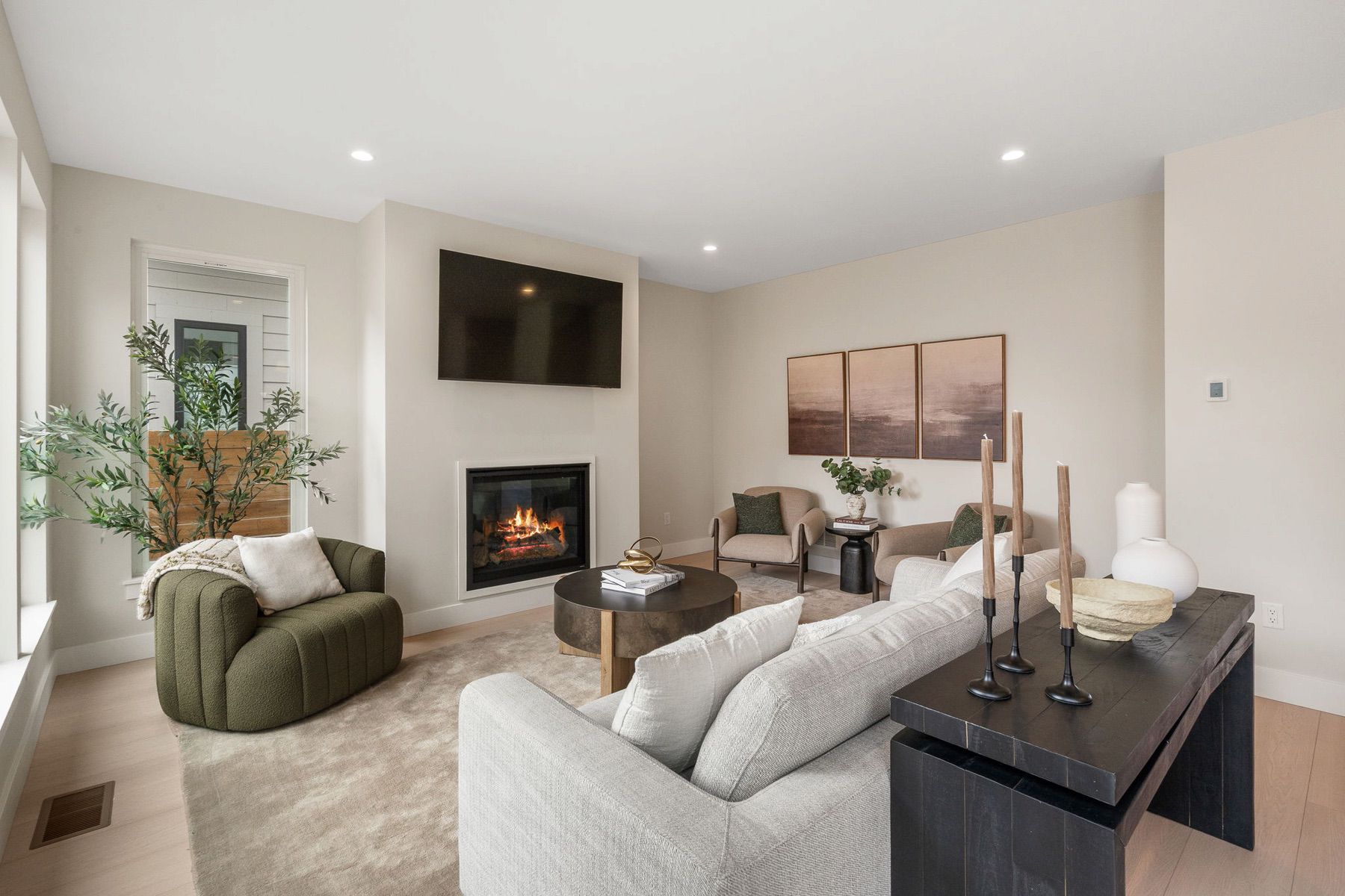 1506 Cambridge Drive