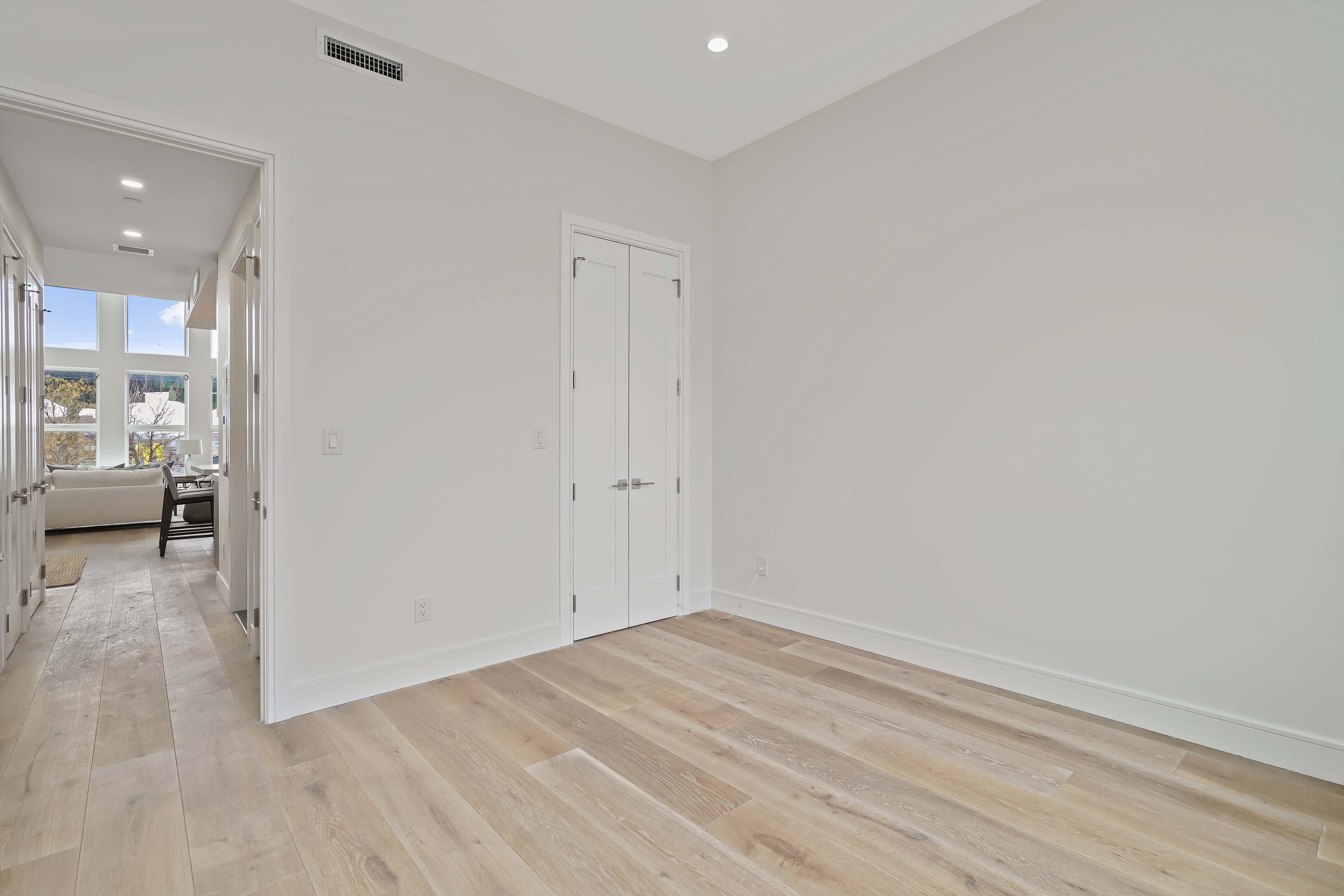 45 Garnet St. 3a