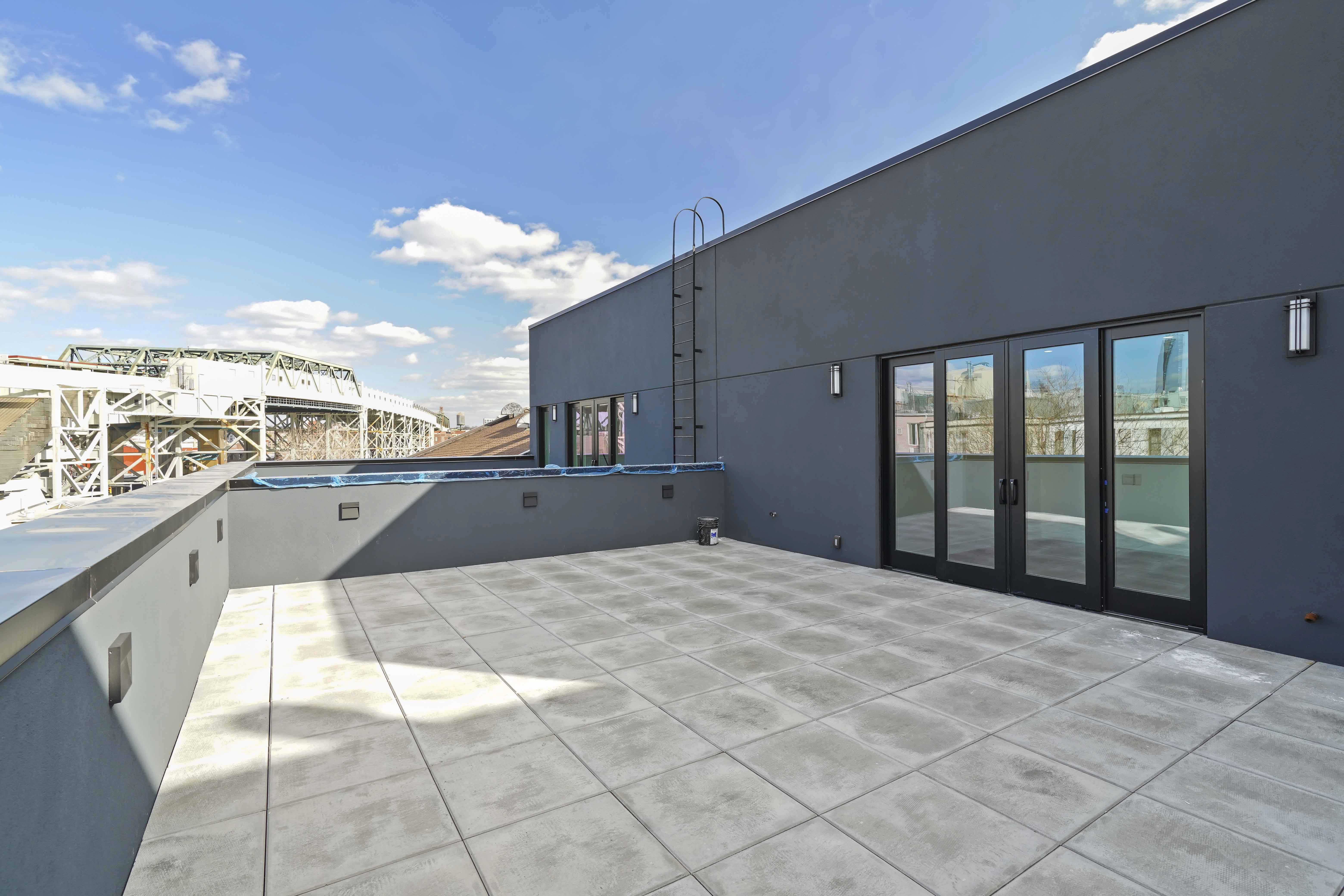 45 Garnet St. 3a