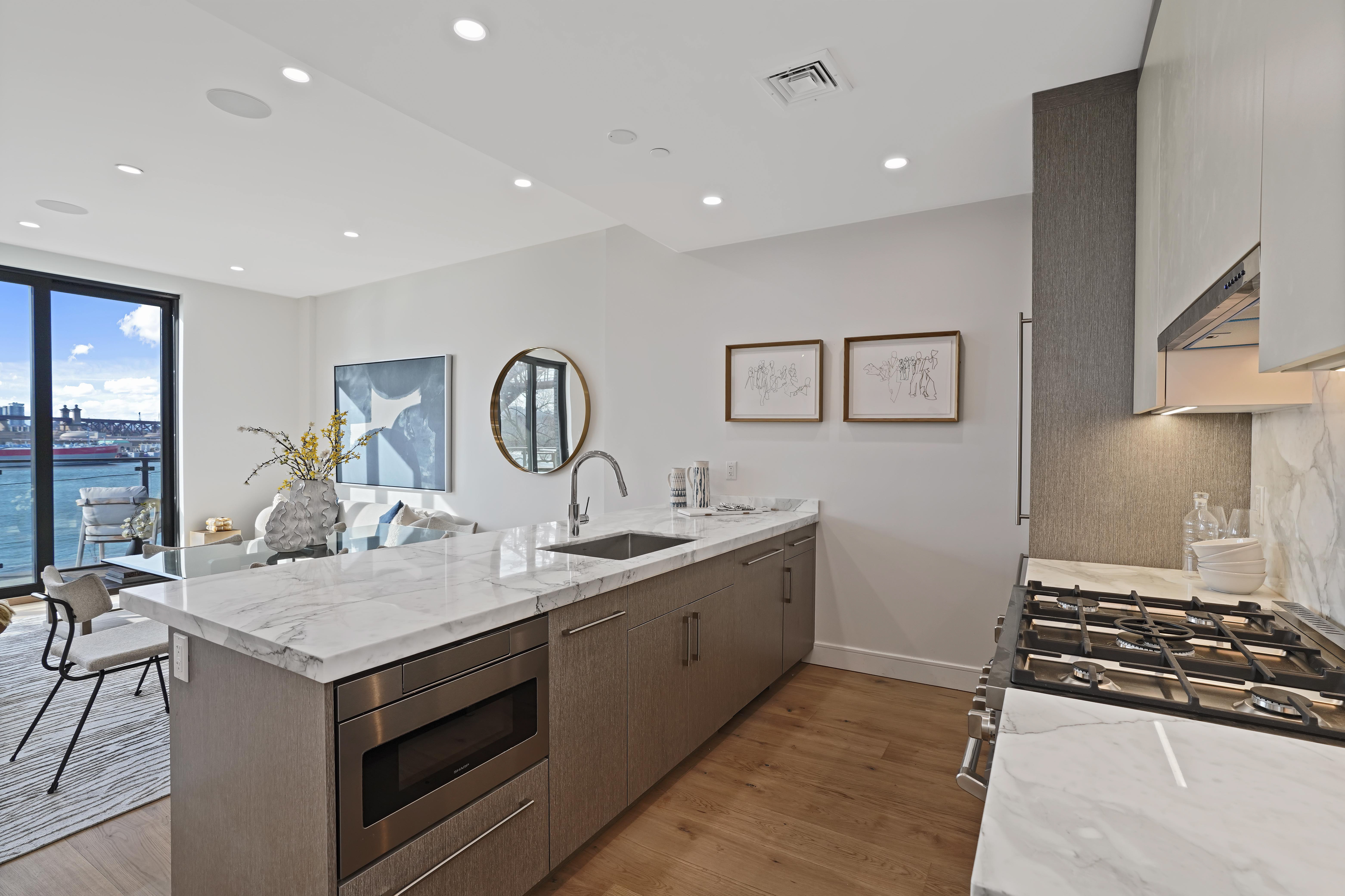21-31 Shore Blvd. 3c