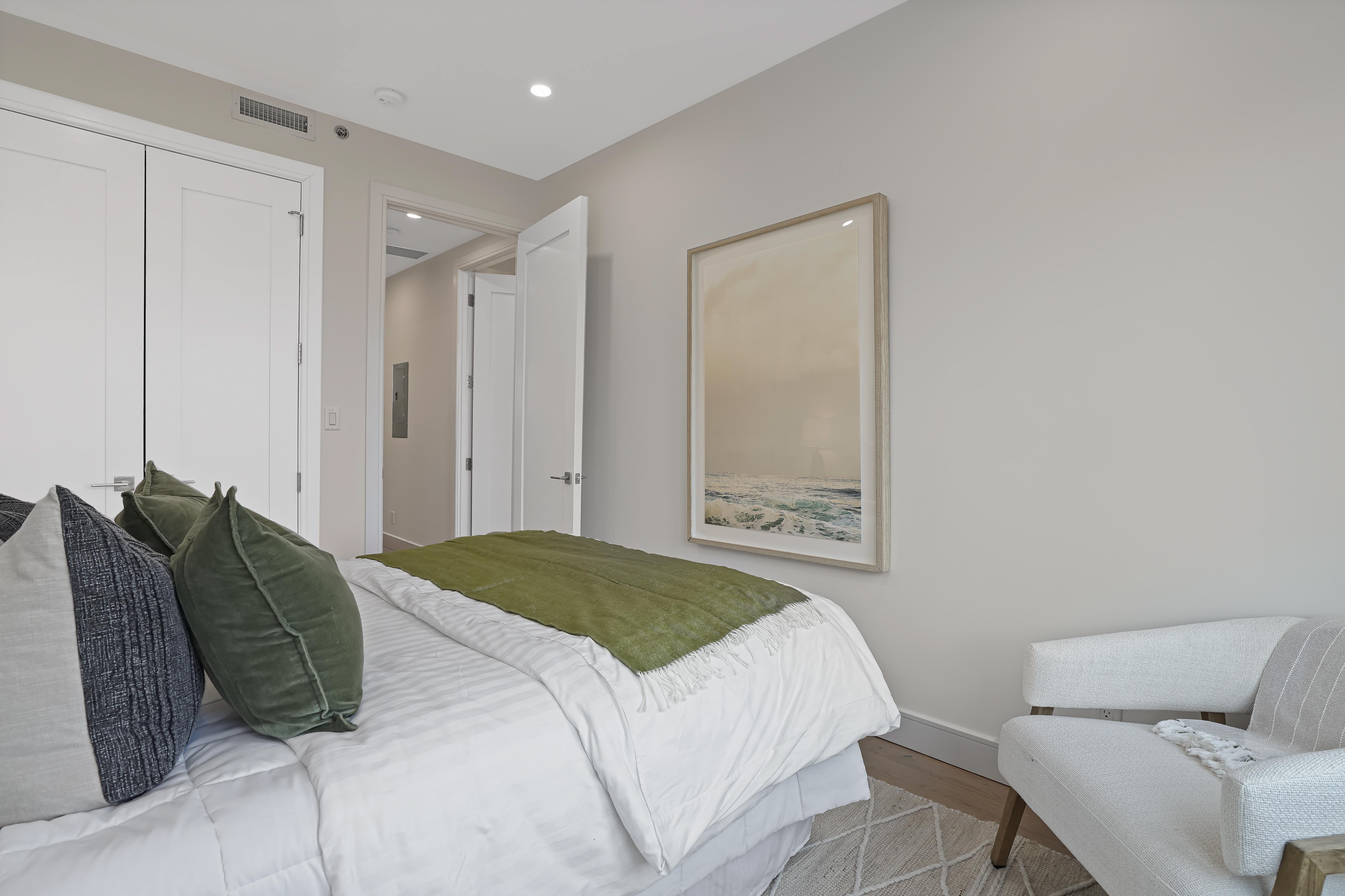 21-31 Shore Blvd. 3c