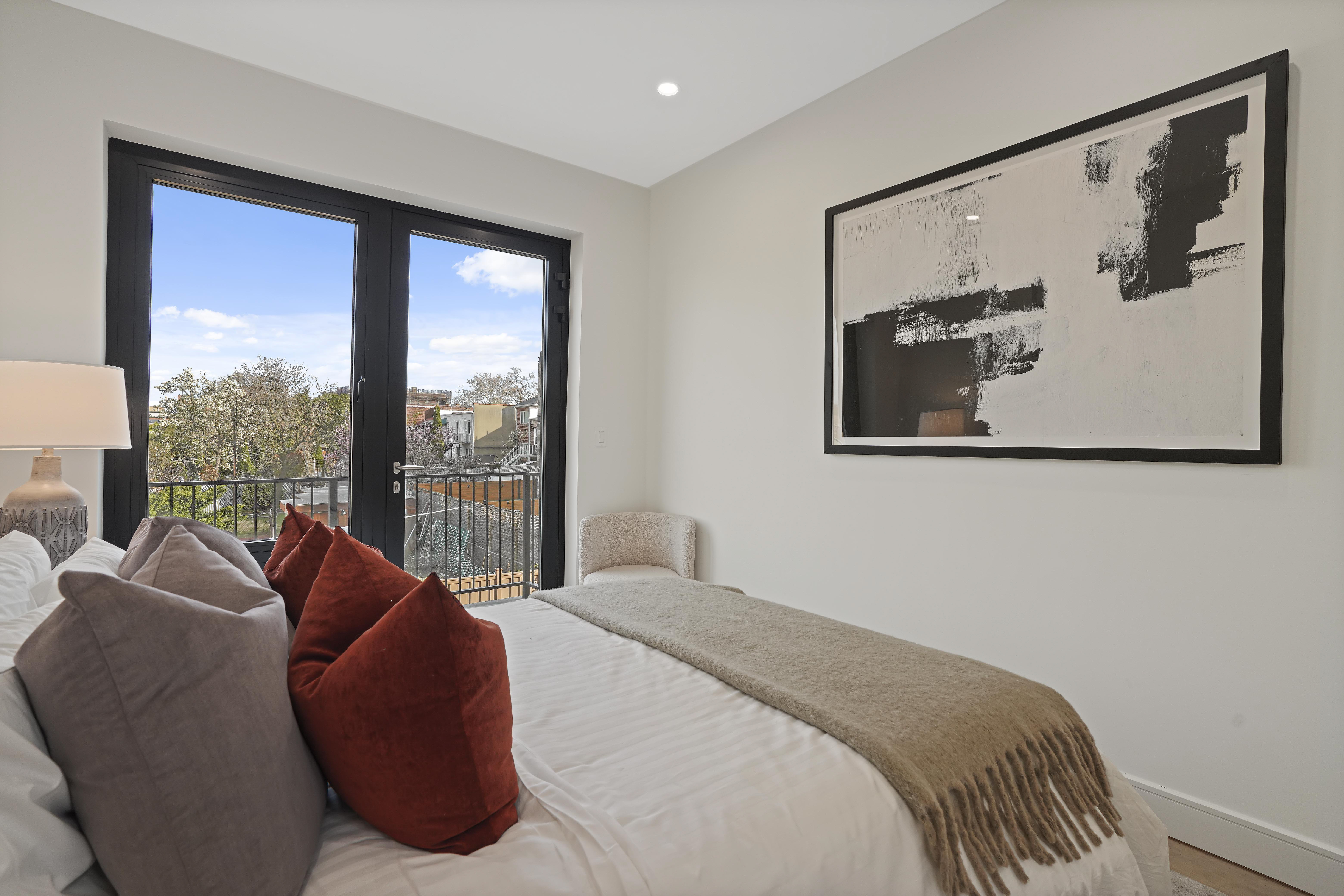 21-31 Shore Blvd. 3c