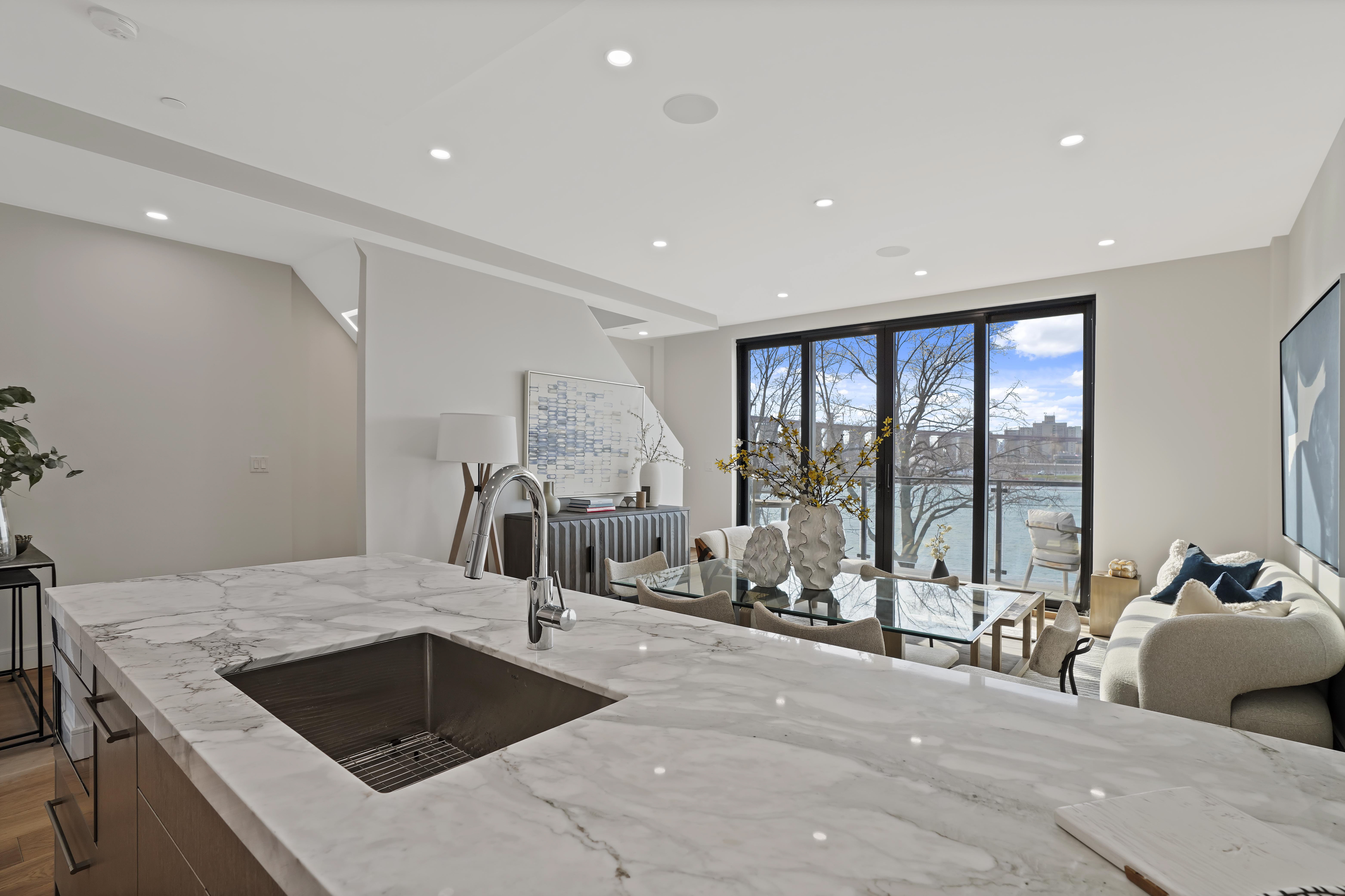 21-31 Shore Blvd. 3c