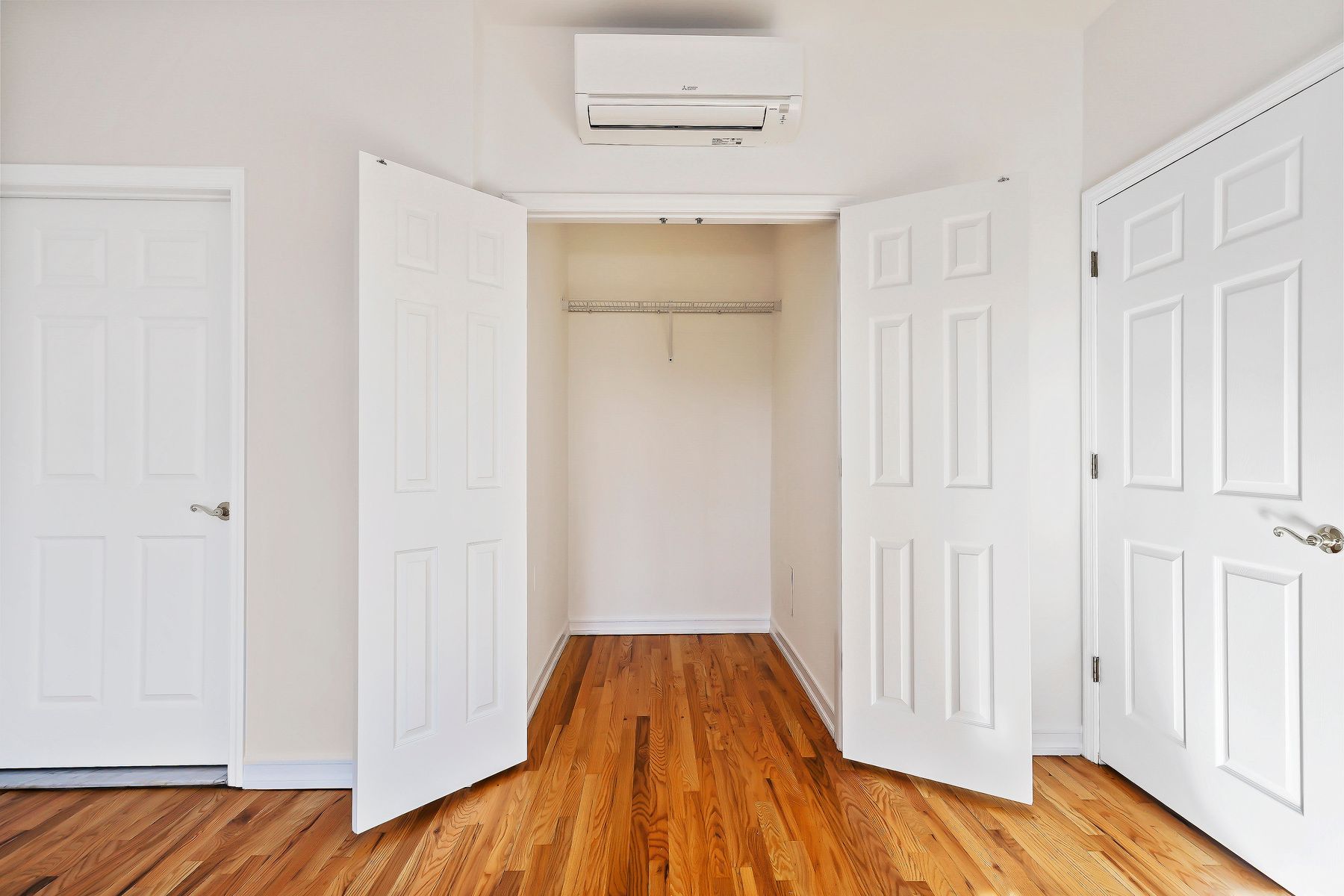 562 Court St. 5b