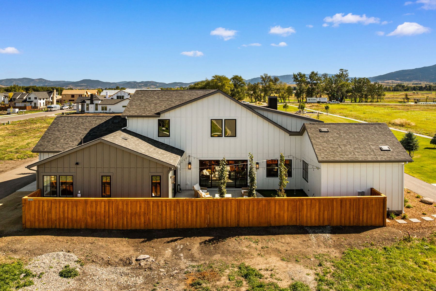 1410 Arbor Way
