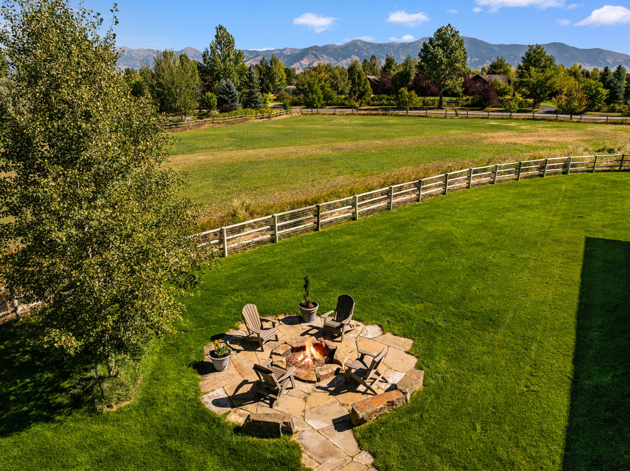 1255 Candlelight Drive
