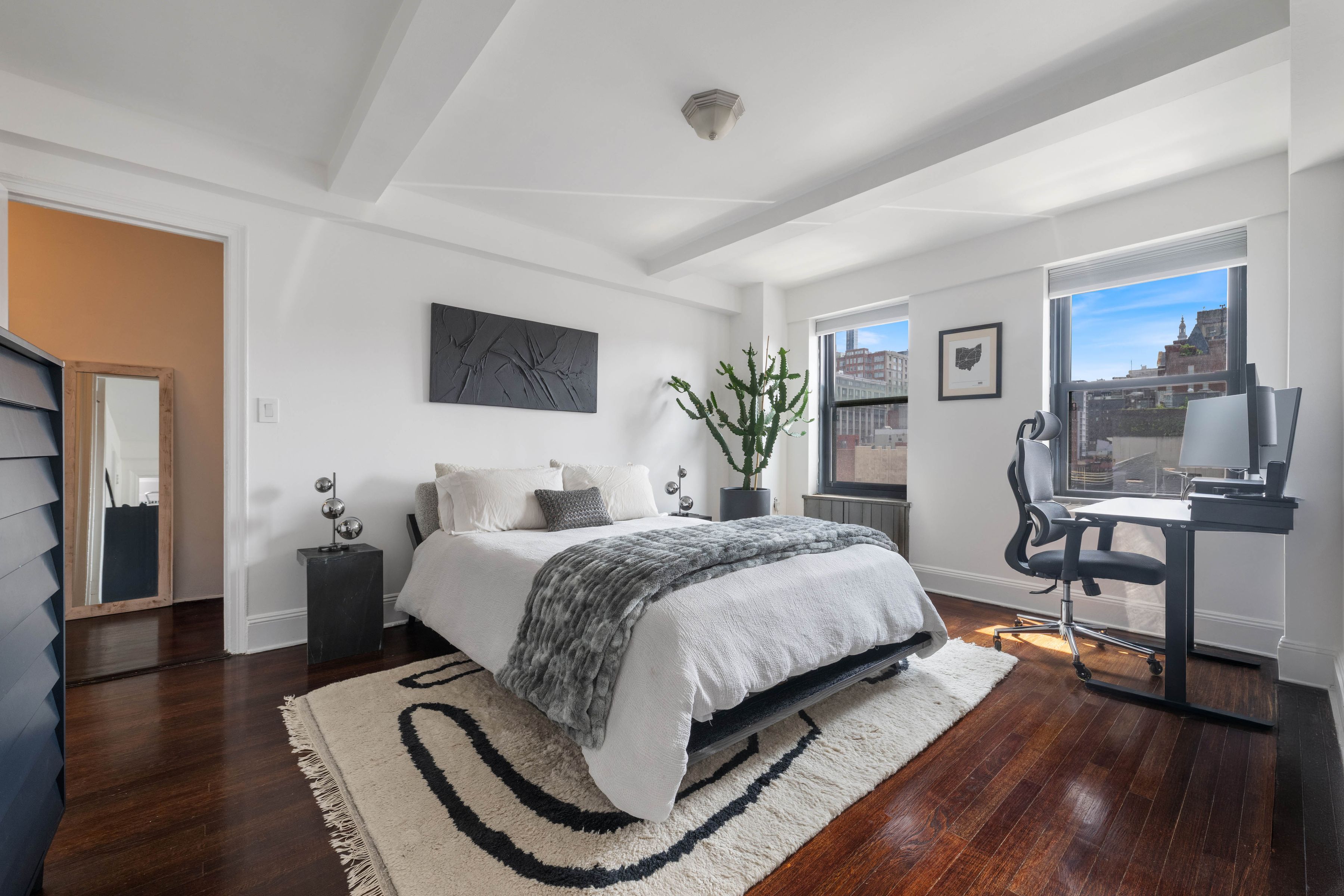 300 West 23rd Street 8G