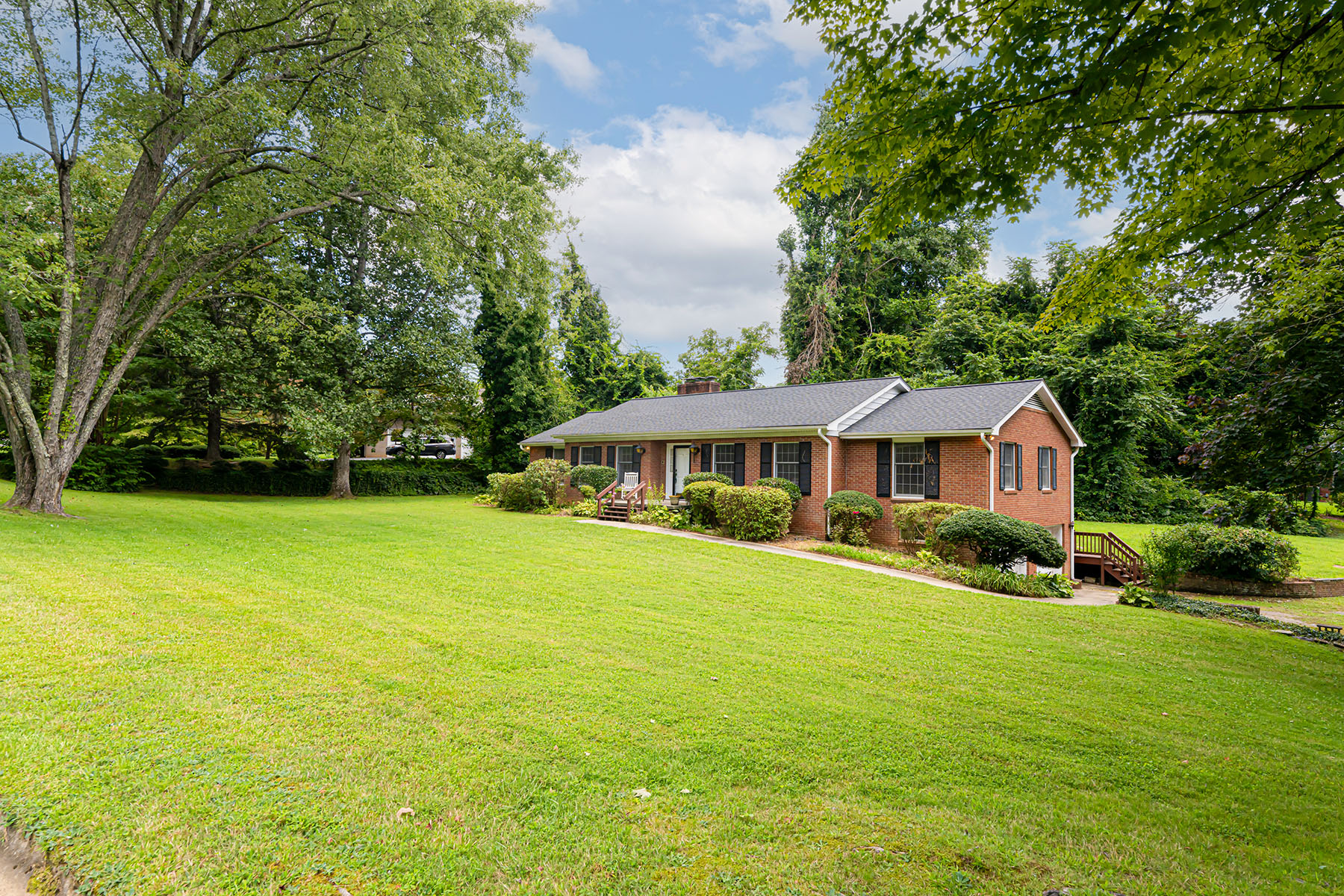 106 Yardley Court