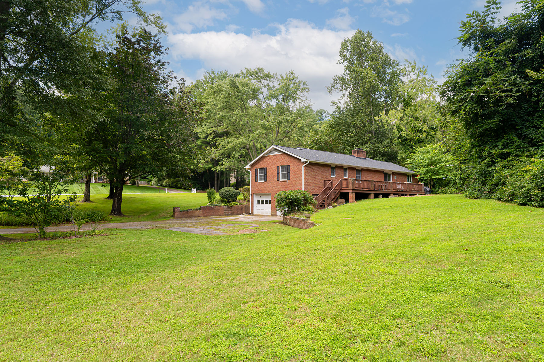 106 Yardley Court