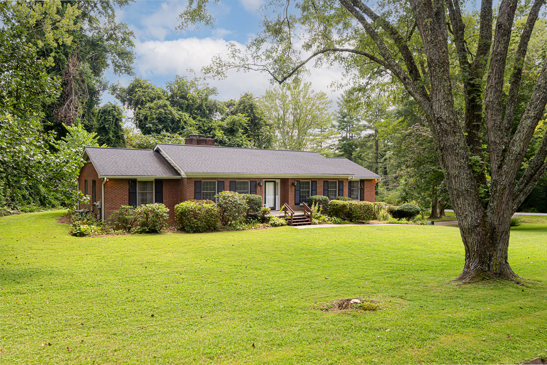 106 Yardley Court