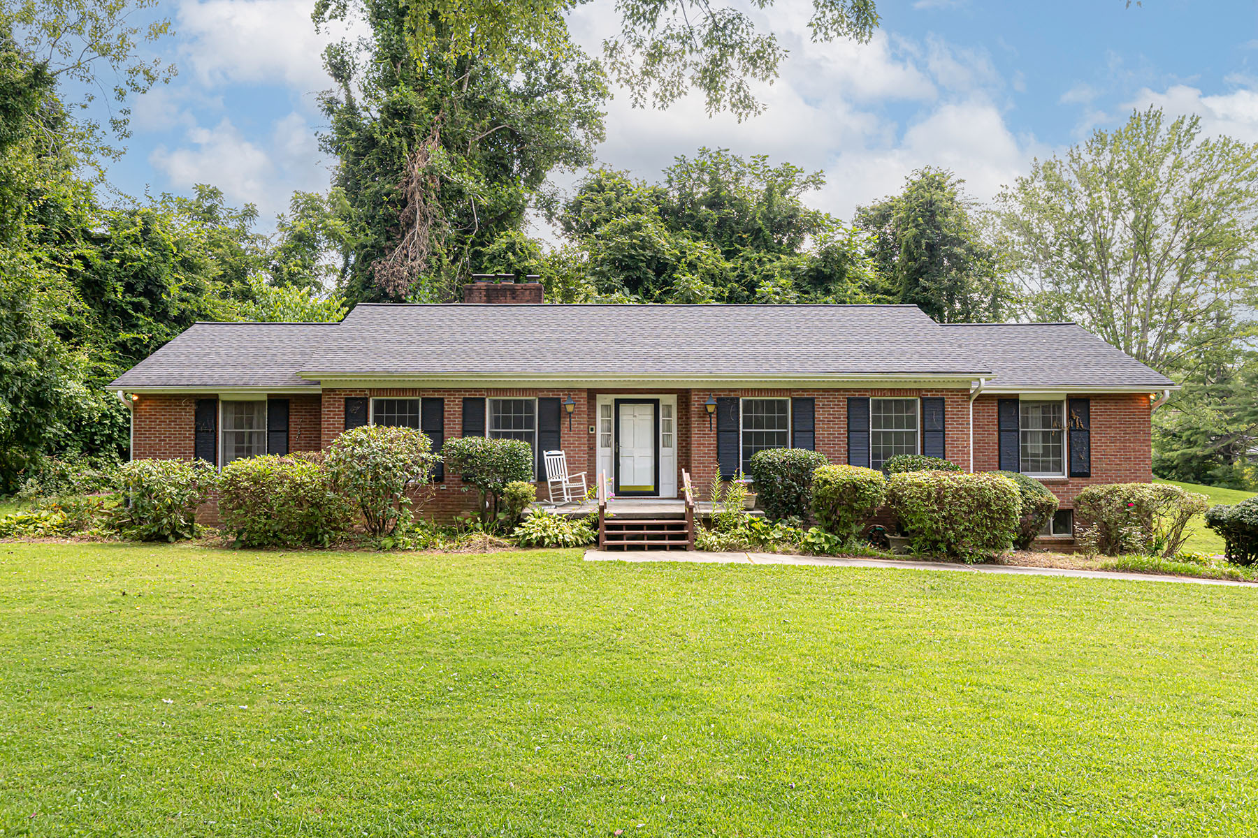 106 Yardley Court