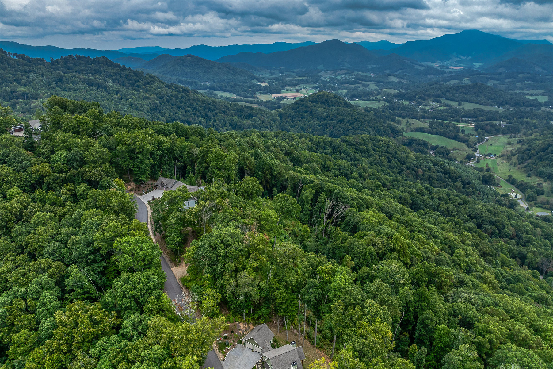 Lot #12 Signature Row Boulevard
