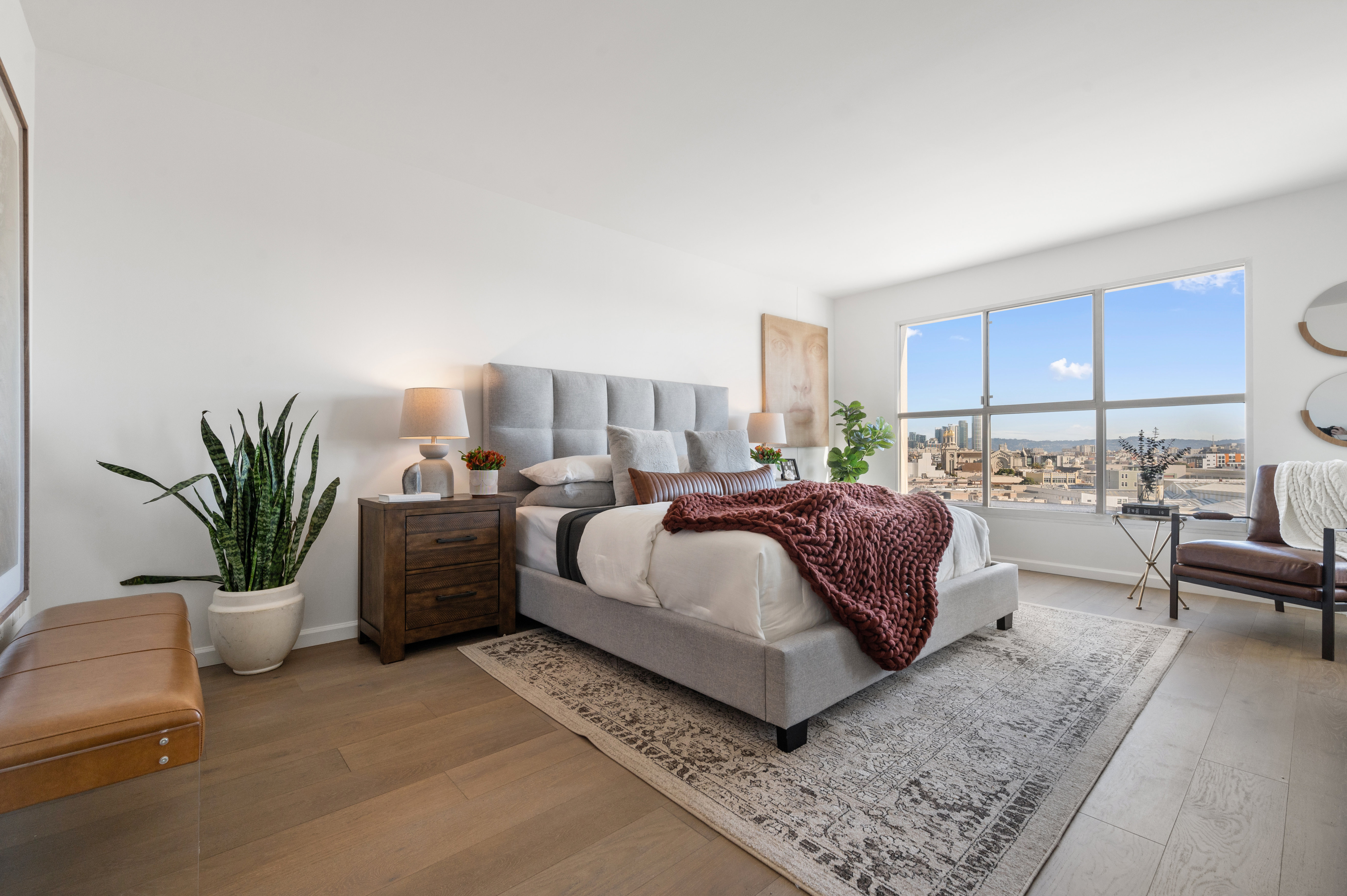 140 S Van Ness Ave #801