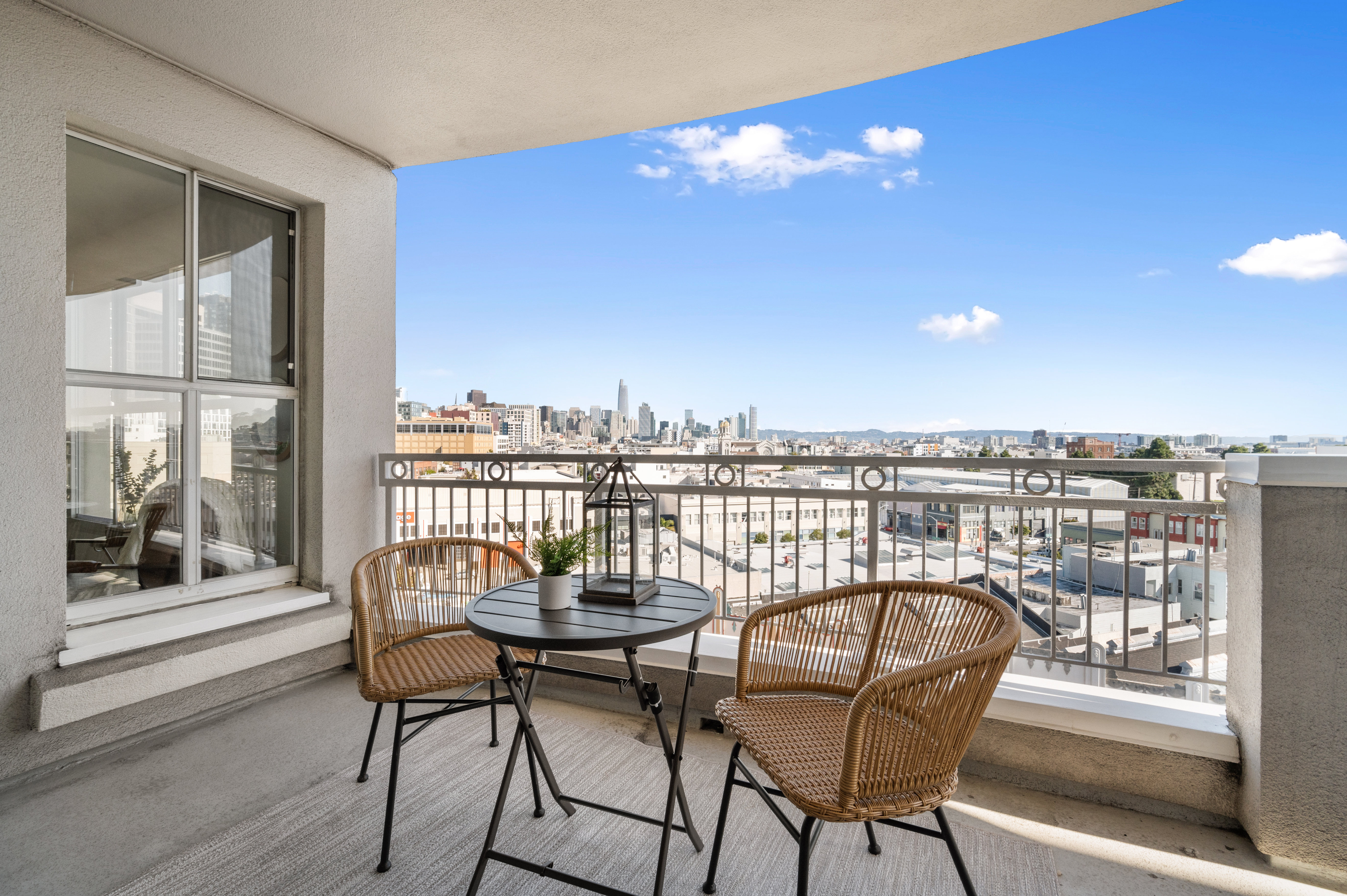 140 S Van Ness Ave #801