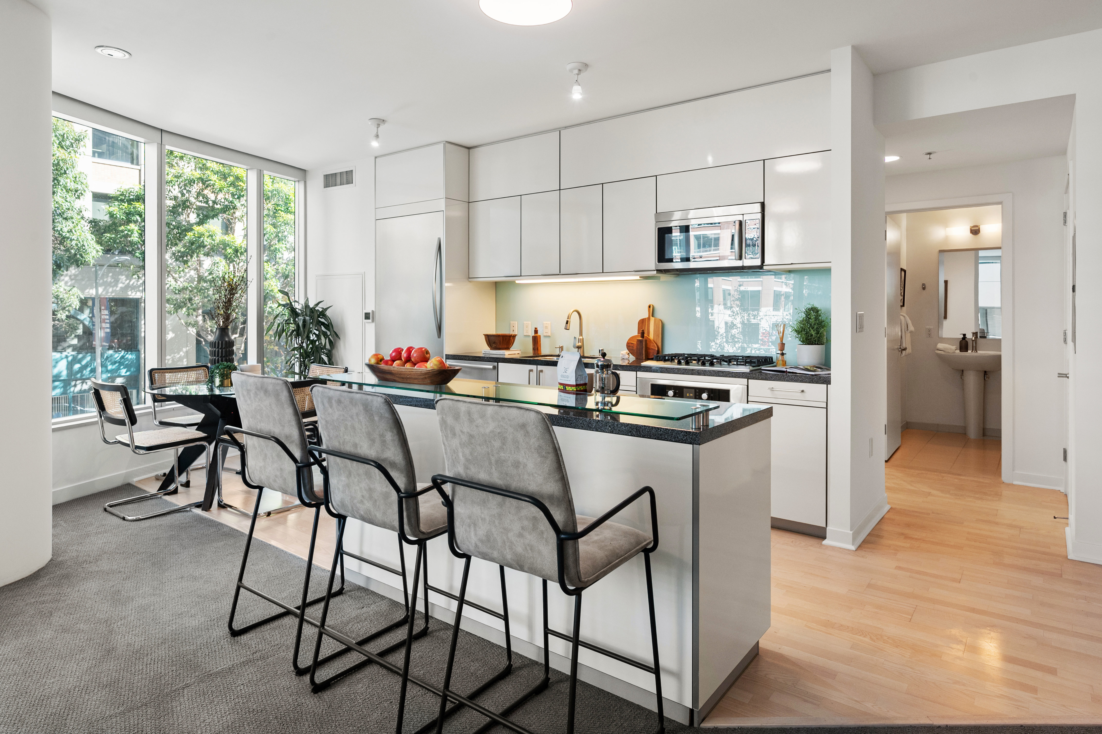 338 Spear Street #3b