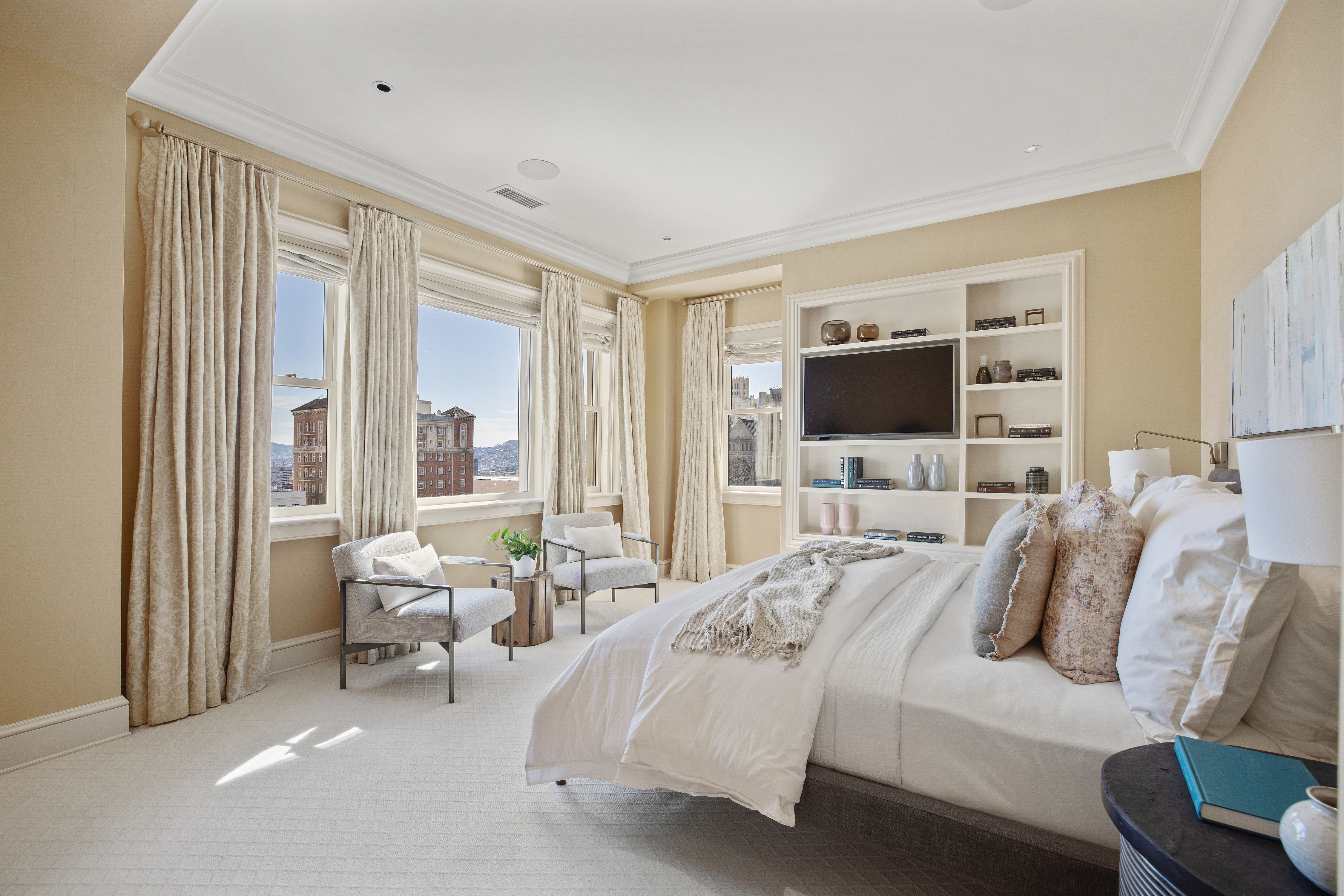 1100 Sacramento Street Penthouse 1002 