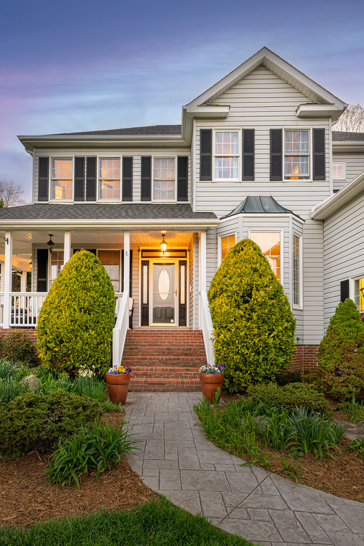 9 Meadow Glen Drive