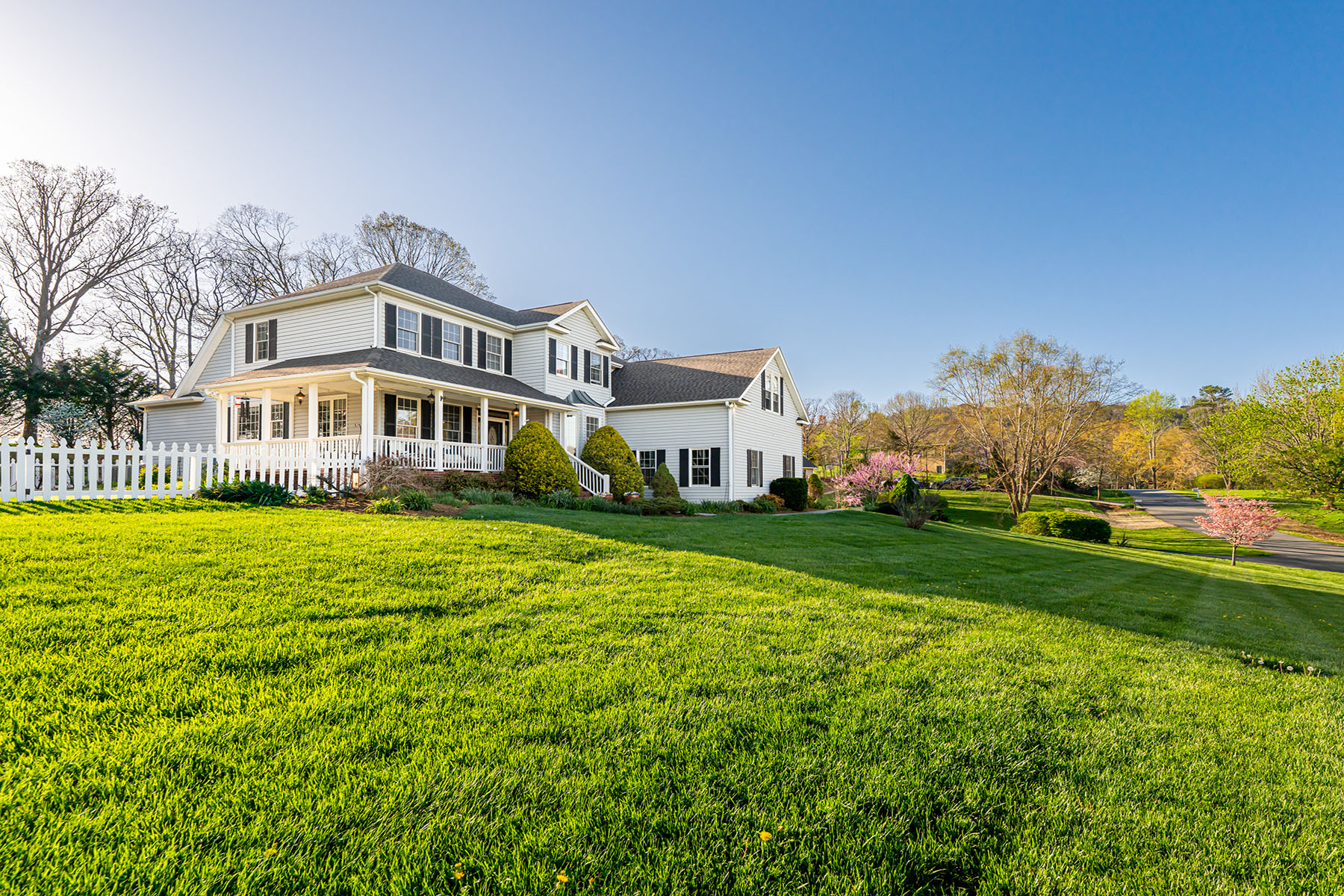 9 Meadow Glen Drive