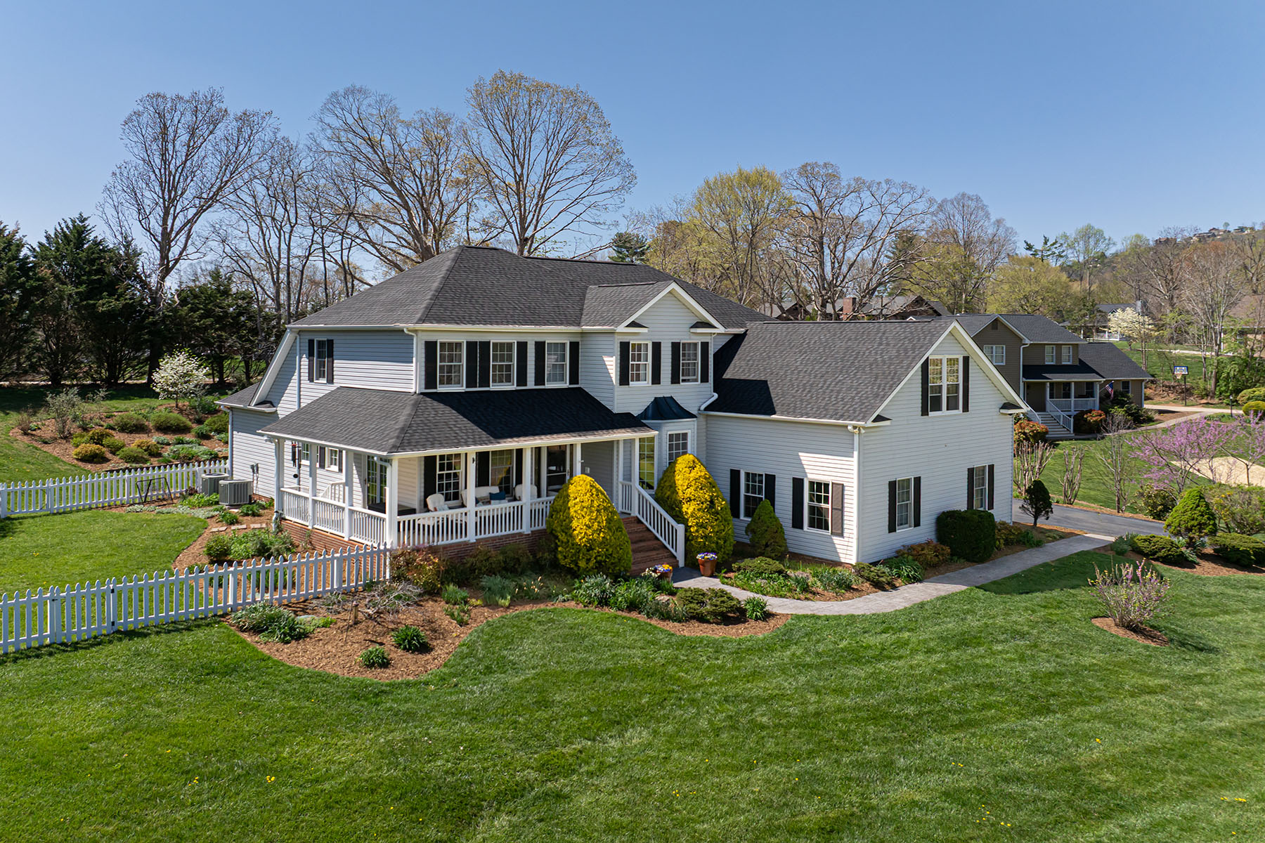9 Meadow Glen Drive