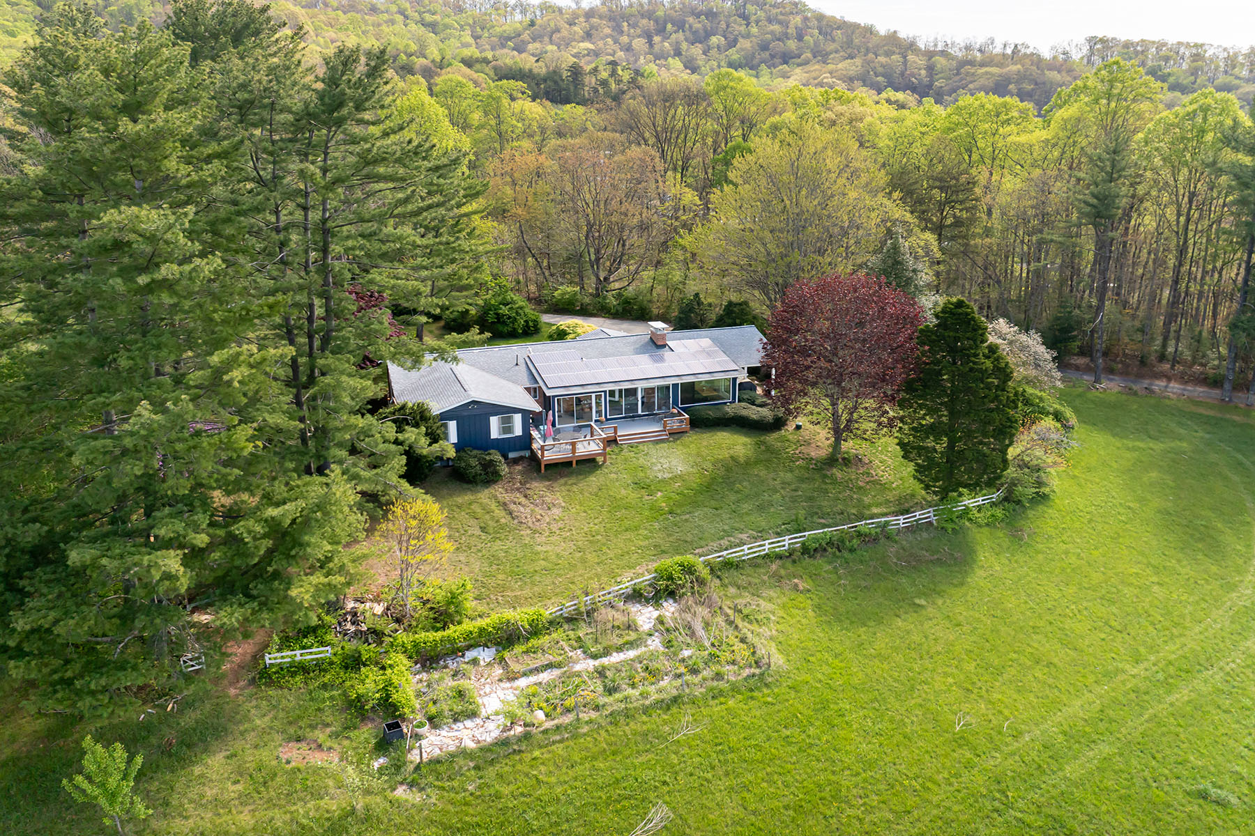 21 Pinnacle Pine Trail