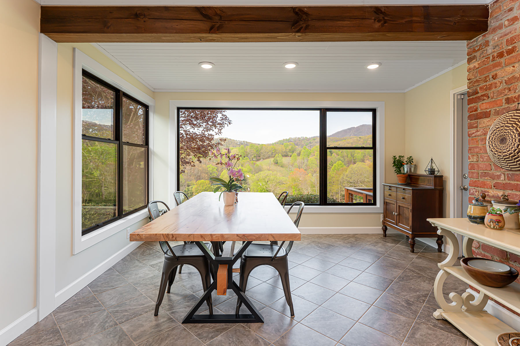 21 Pinnacle Pine Trail