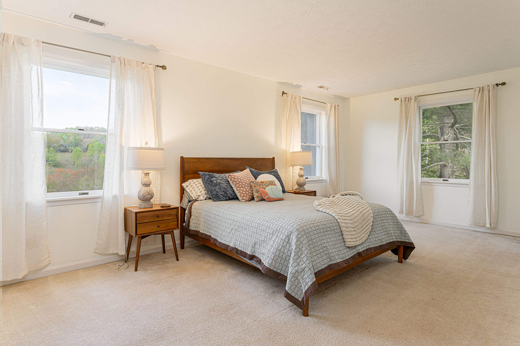 21 Pinnacle Pine Trail
