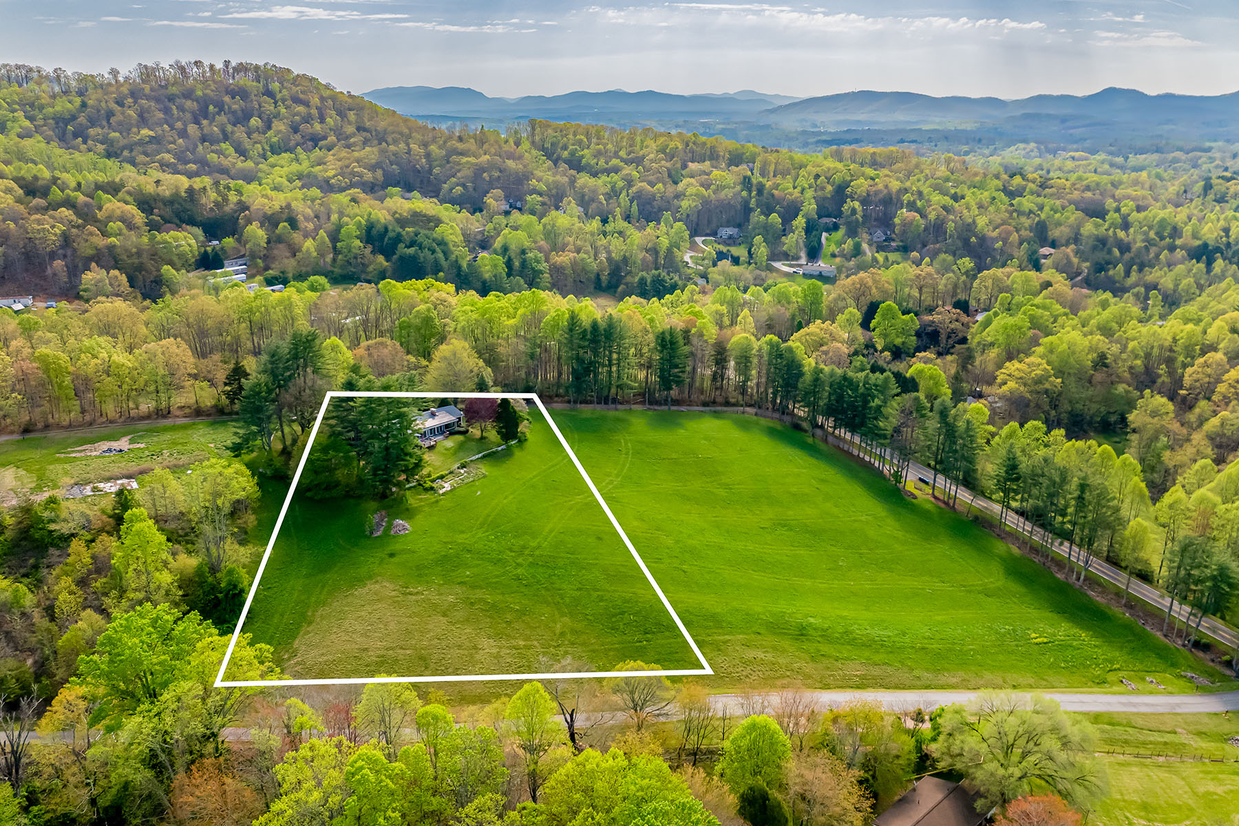 21 Pinnacle Pine Trail