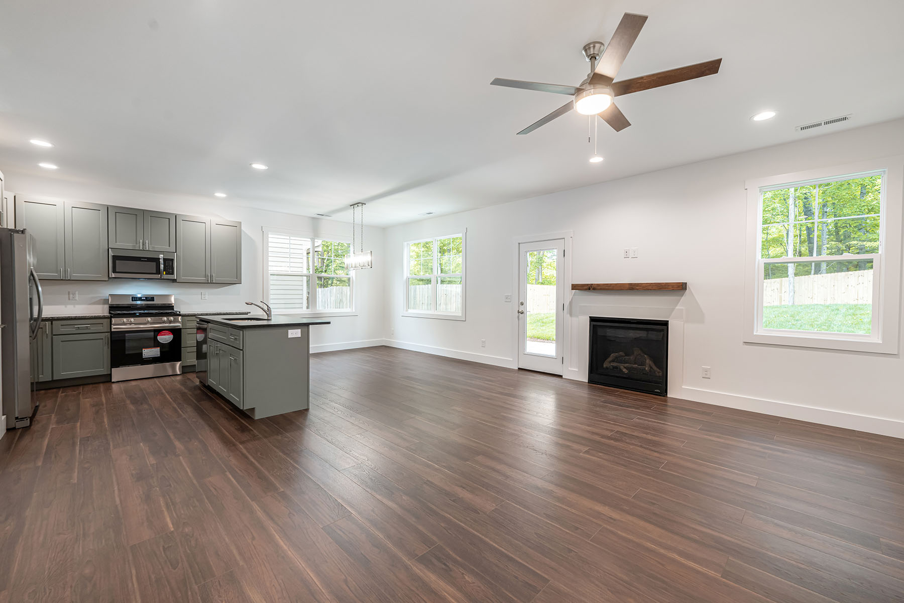 15 Myrtle Lee Cove