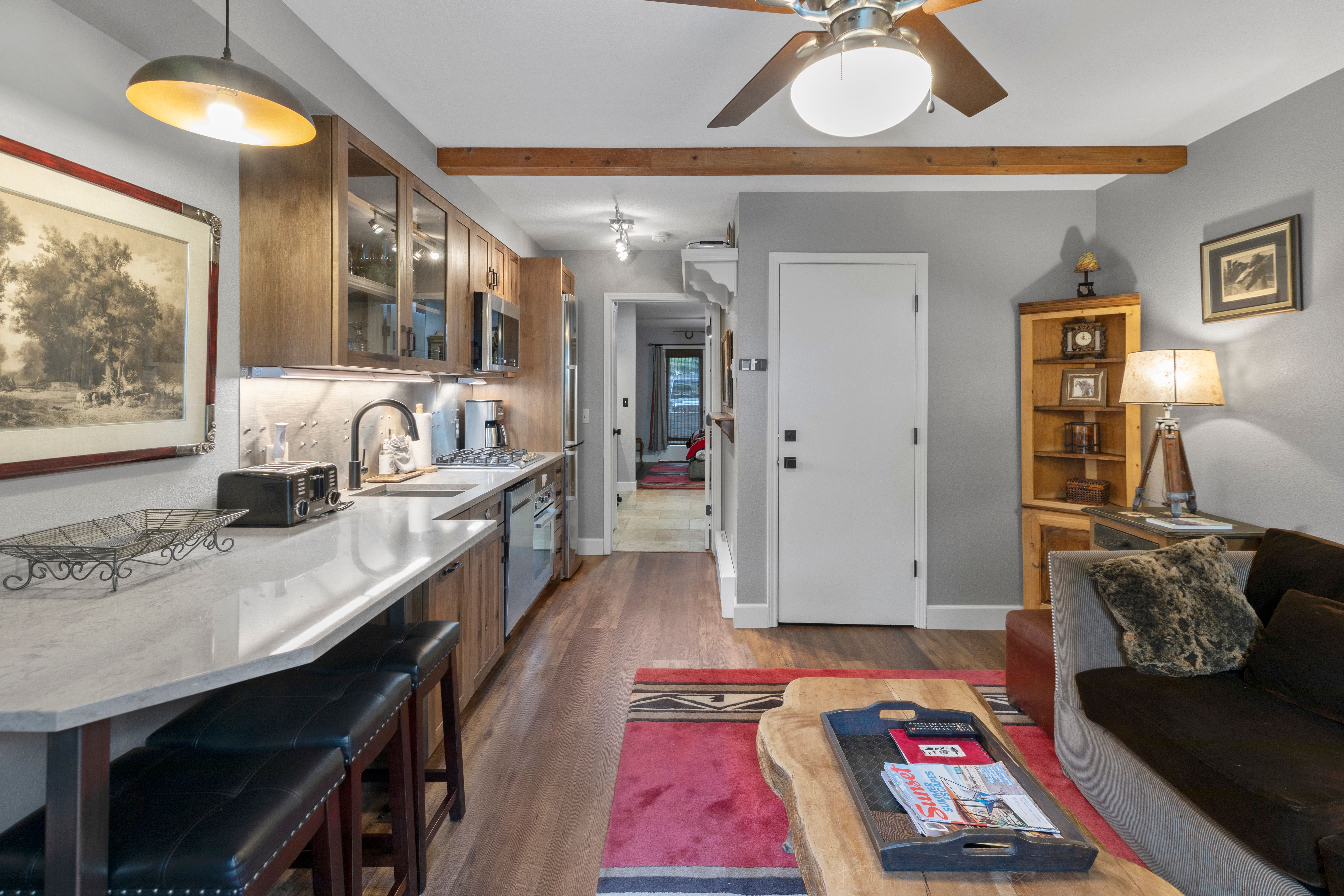 651 W Pacific Avenue 116B 