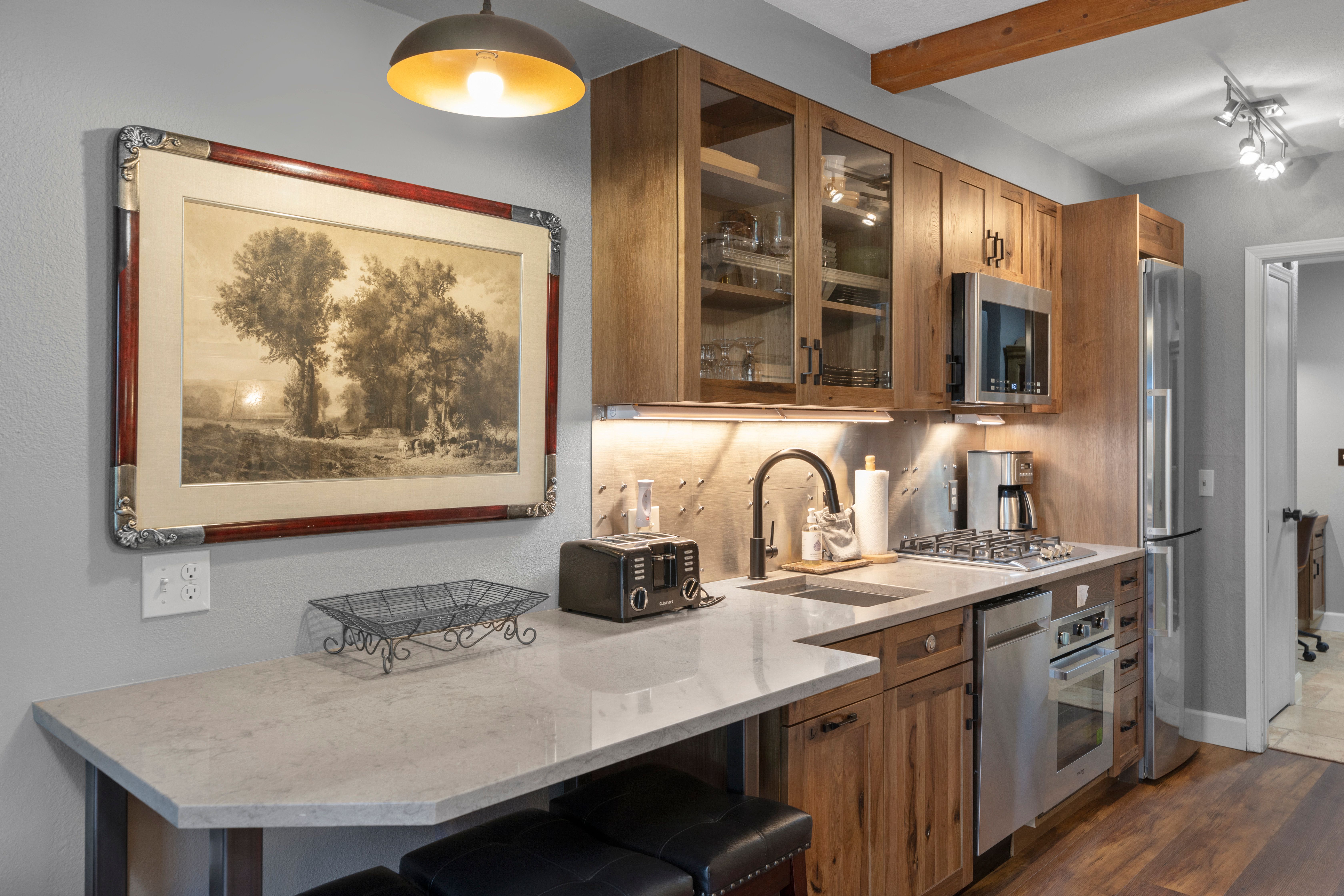 651 W Pacific Avenue 116B 