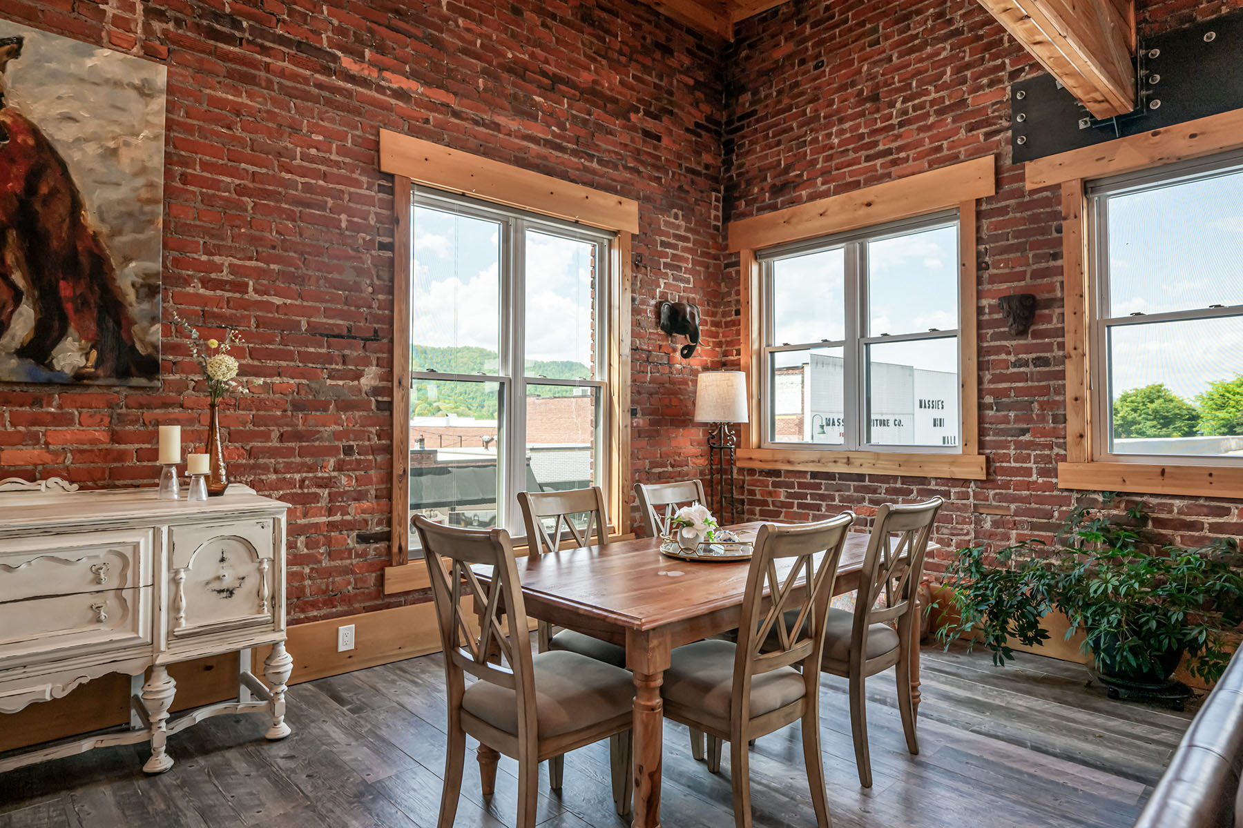 14 N Main Street , 2