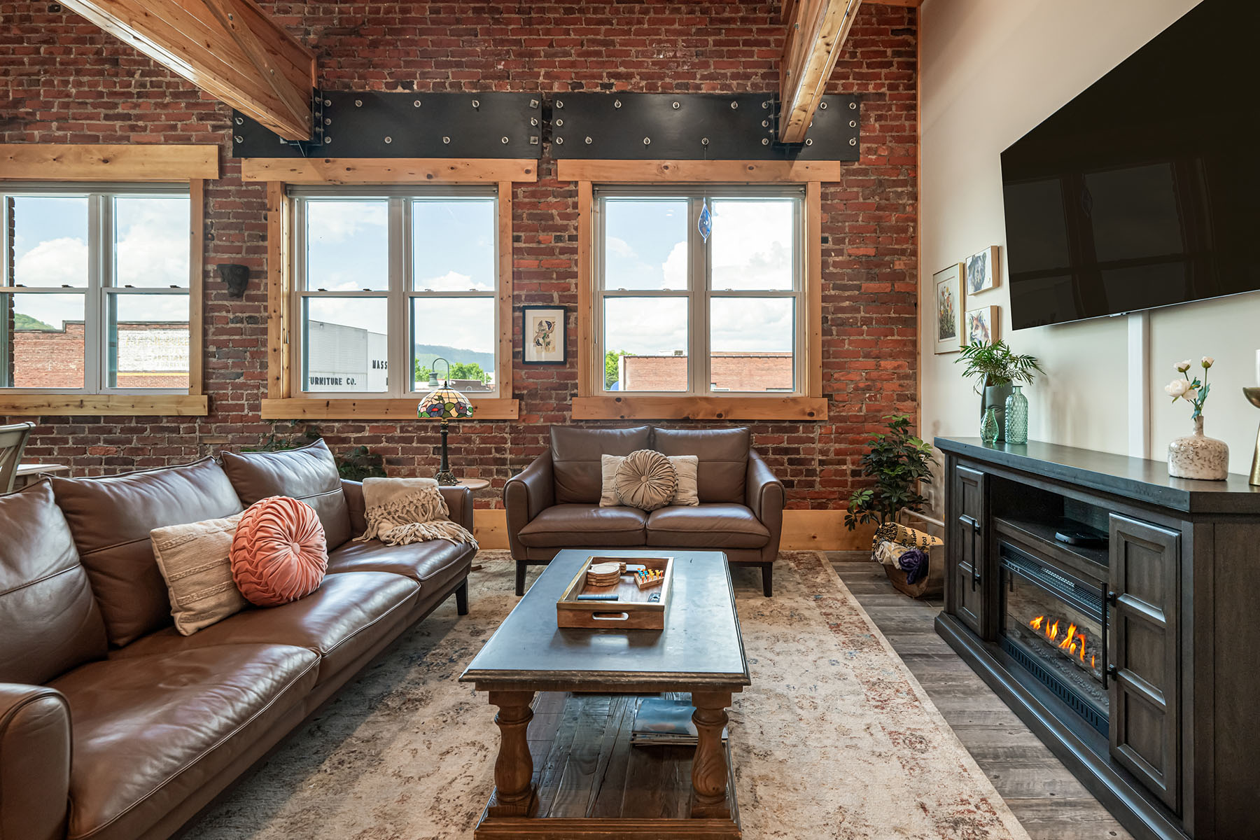 14 N Main Street , 2