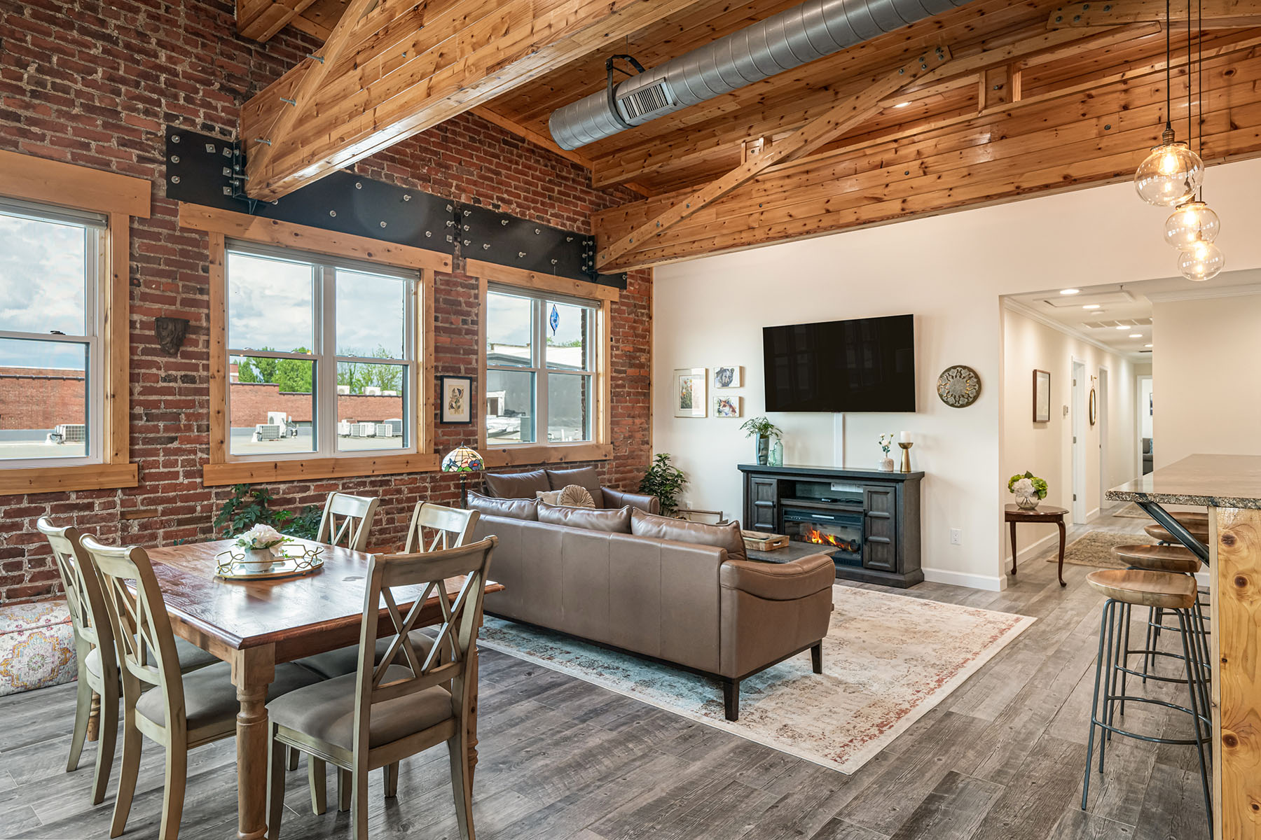 14 N Main Street , 2