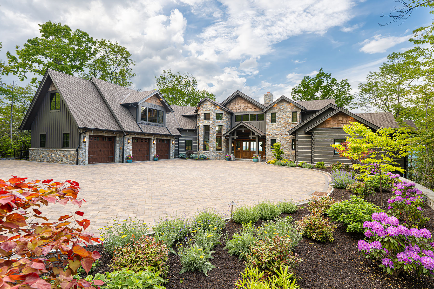 511 Asgi Trail