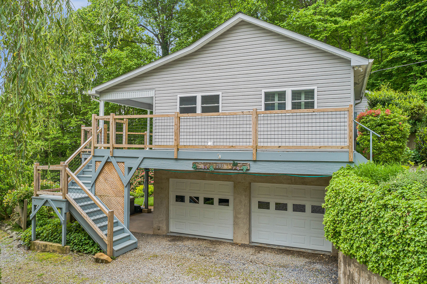 283 Grapevine Cove