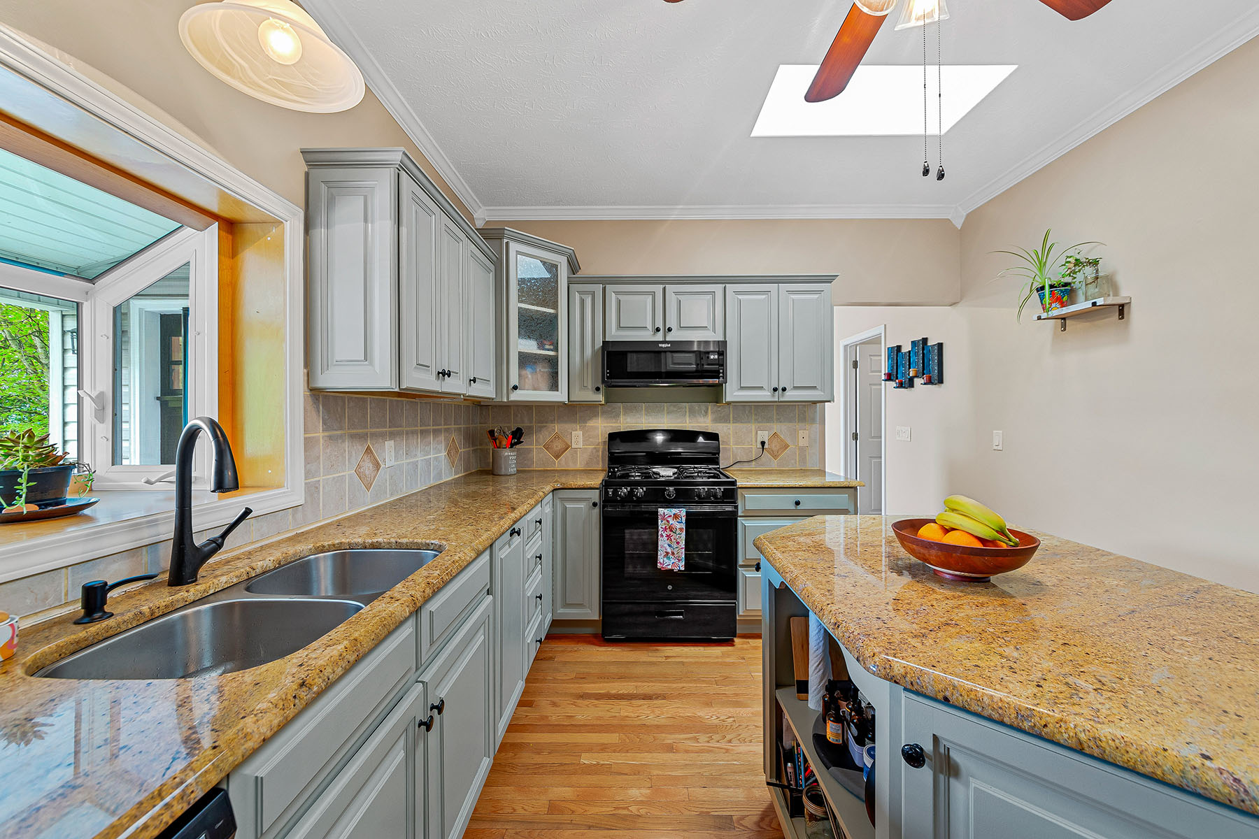 283 Grapevine Cove