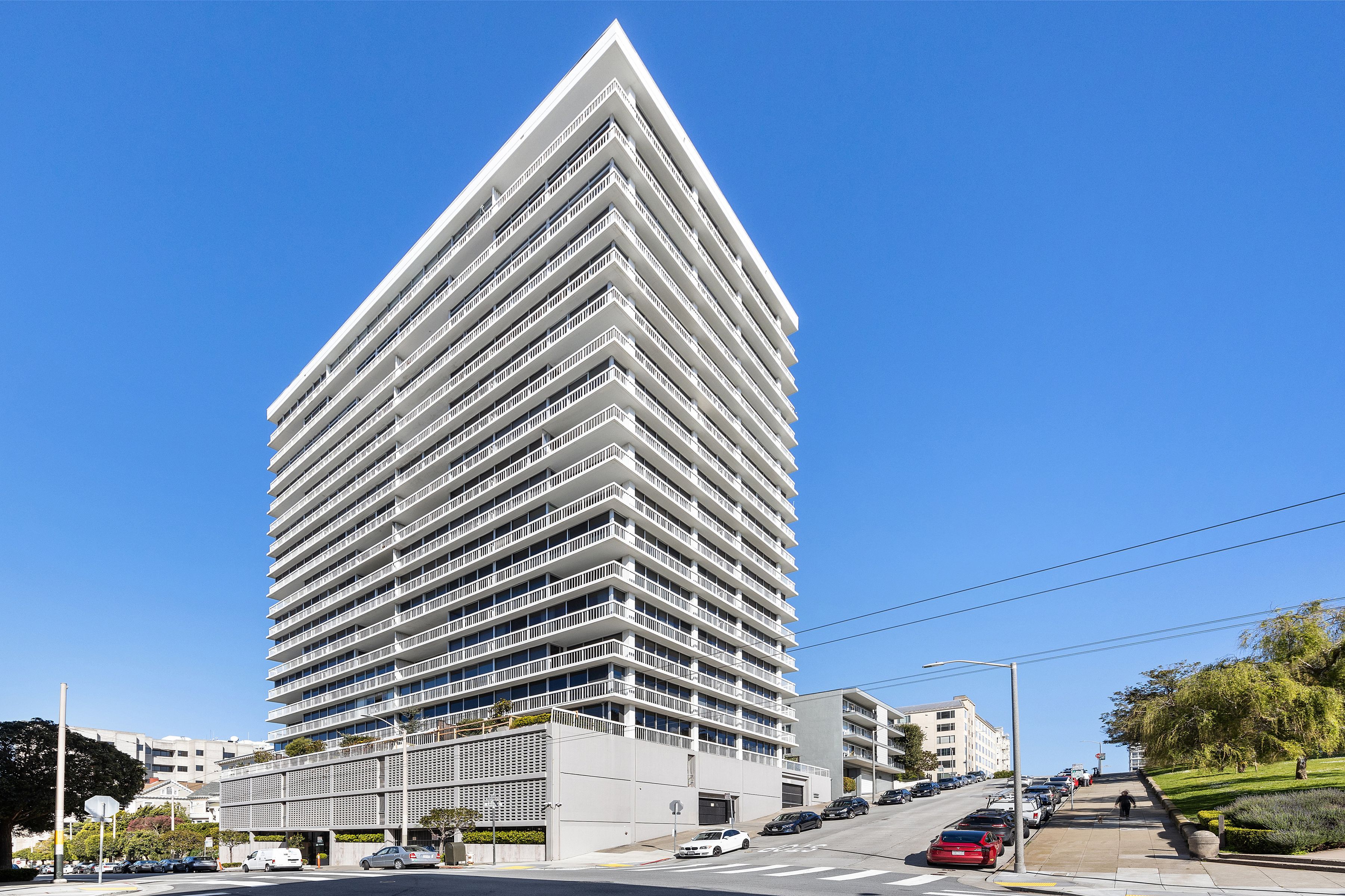2200 Sacramento Street 1207